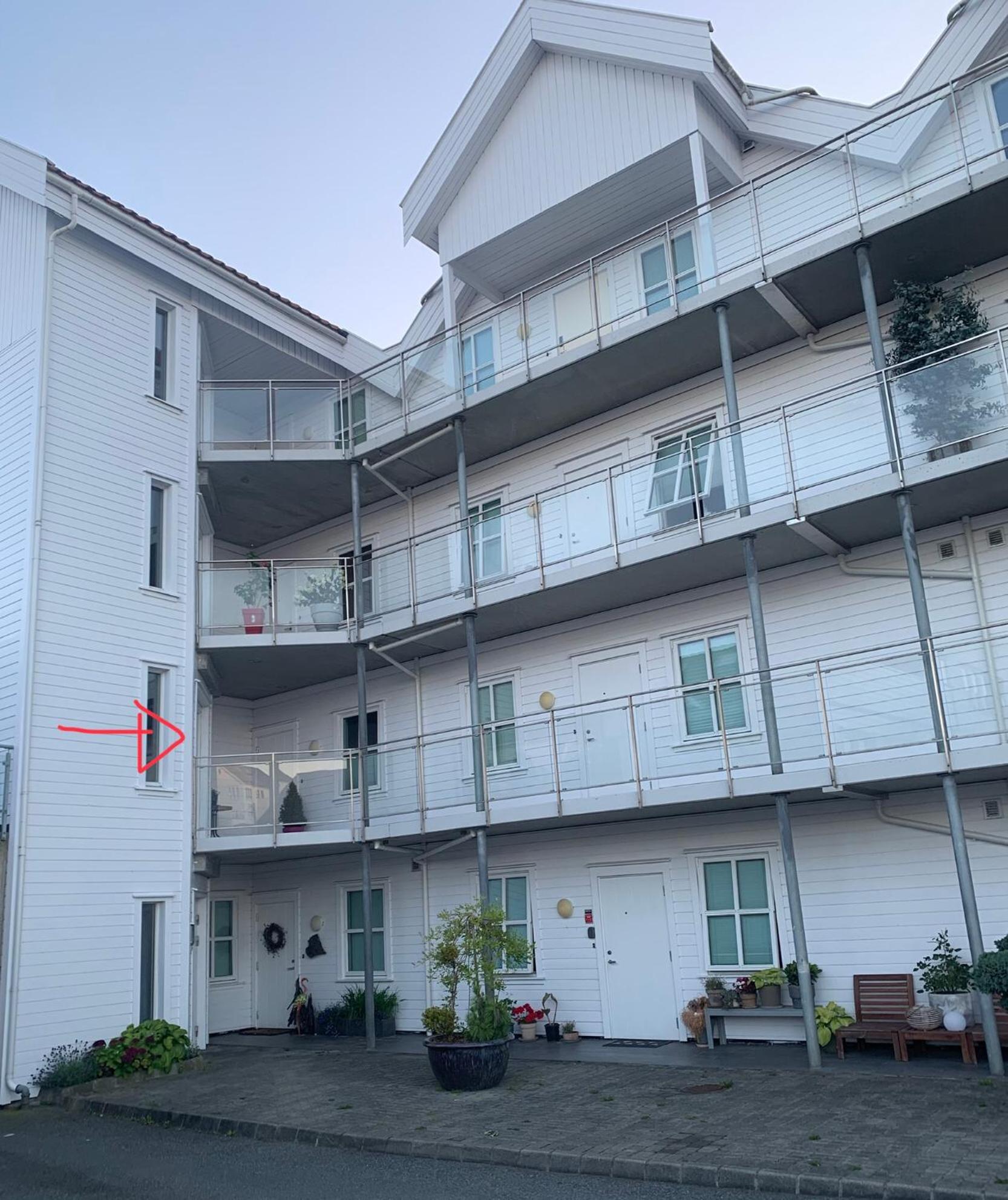 Apartment with seaview