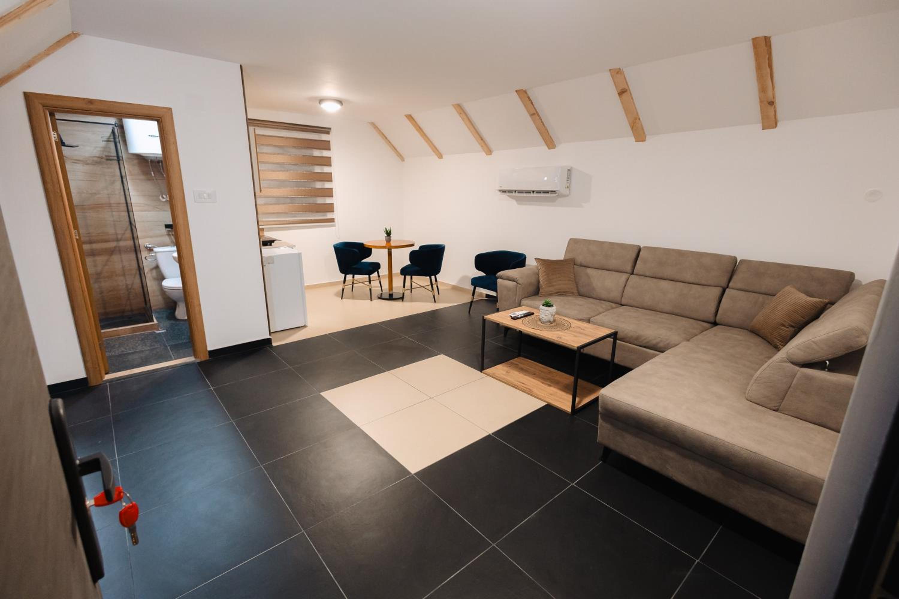 Tara Apartments