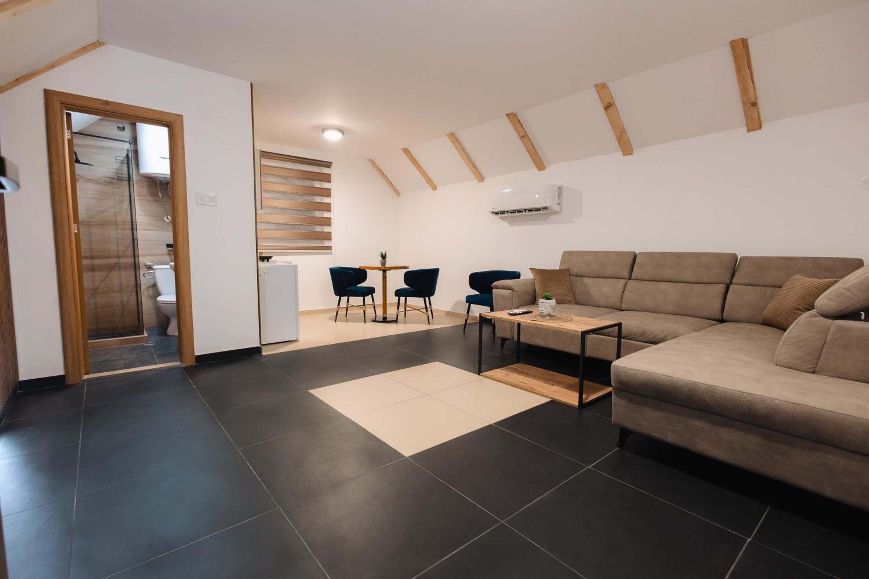 Tara Apartments