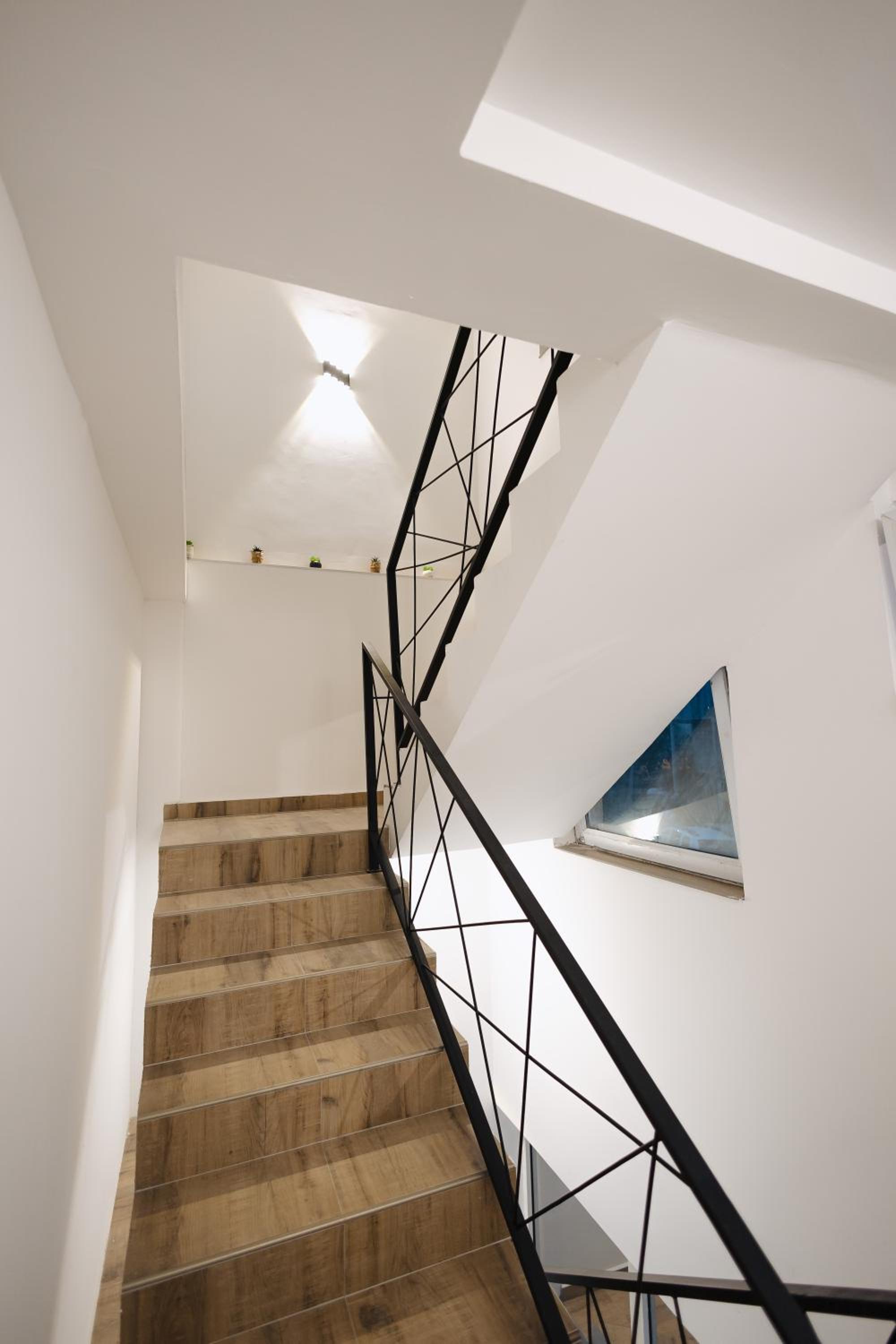 Tara Apartments