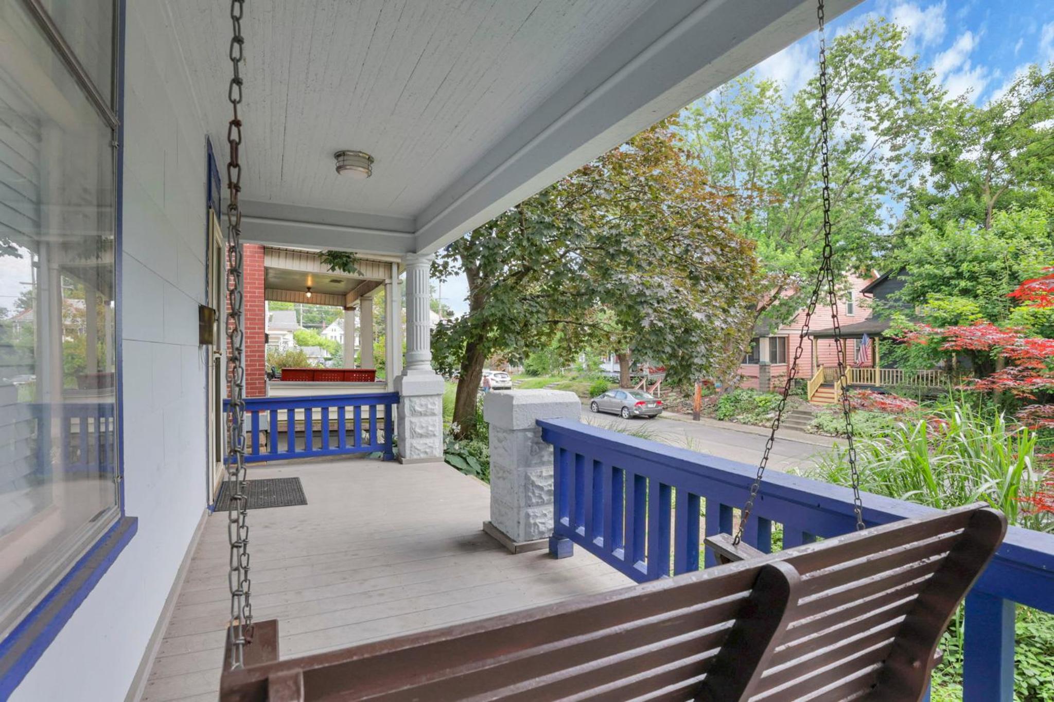 Housepitality - The Maynard Manor view 3