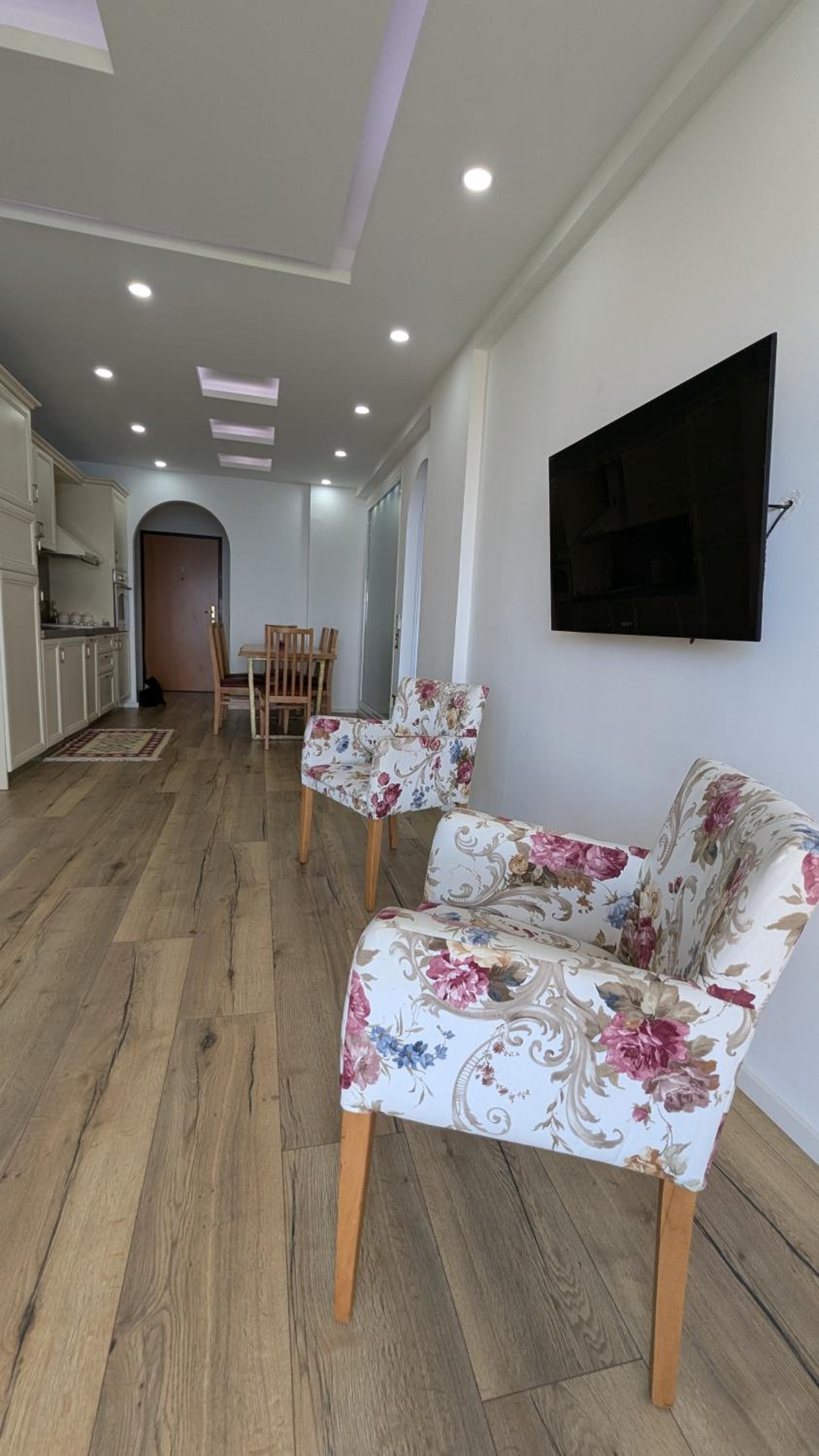Big Lux Sunset Apartment - incl Parking