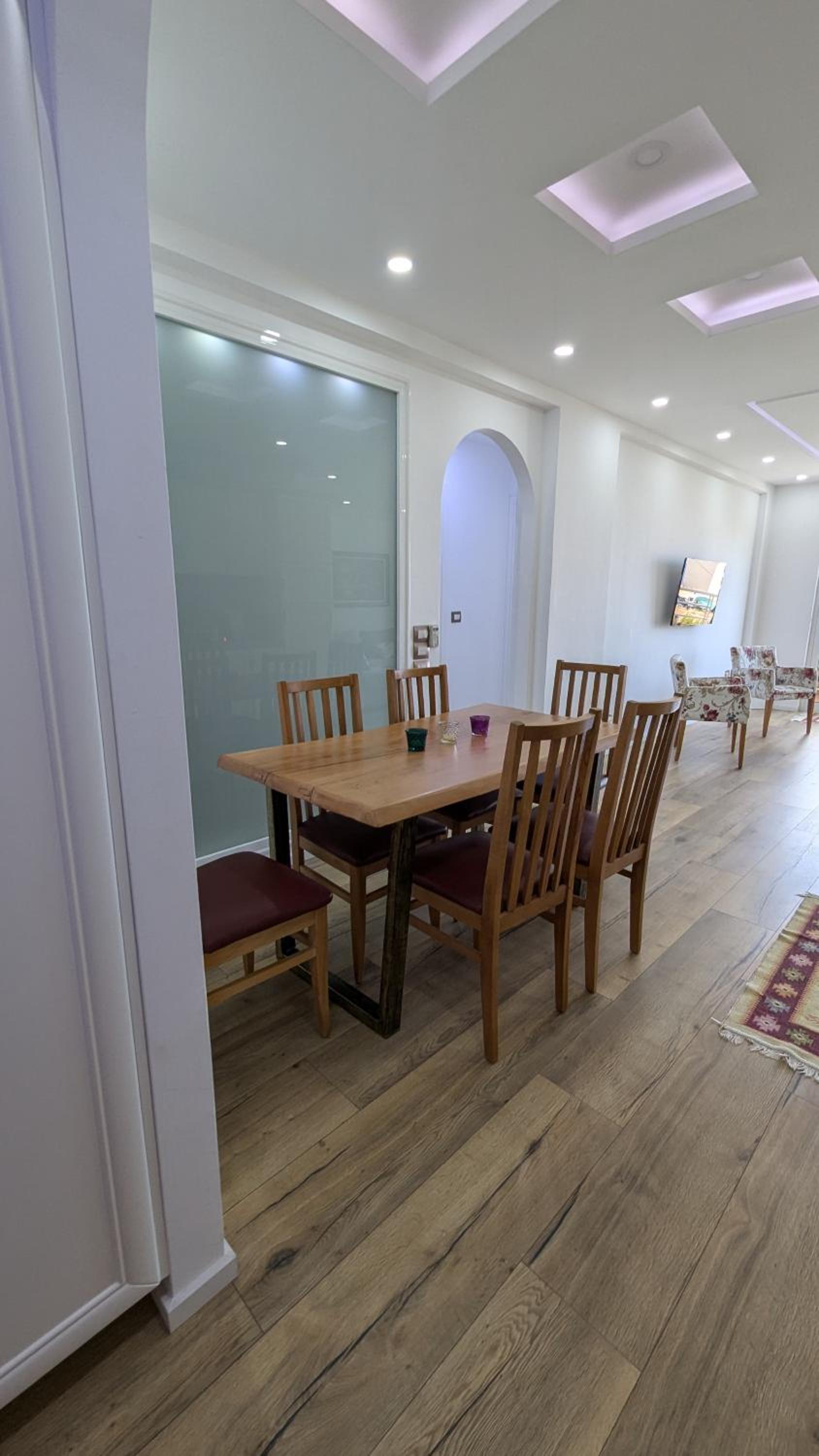 Big Lux Sunset Apartment - incl Parking