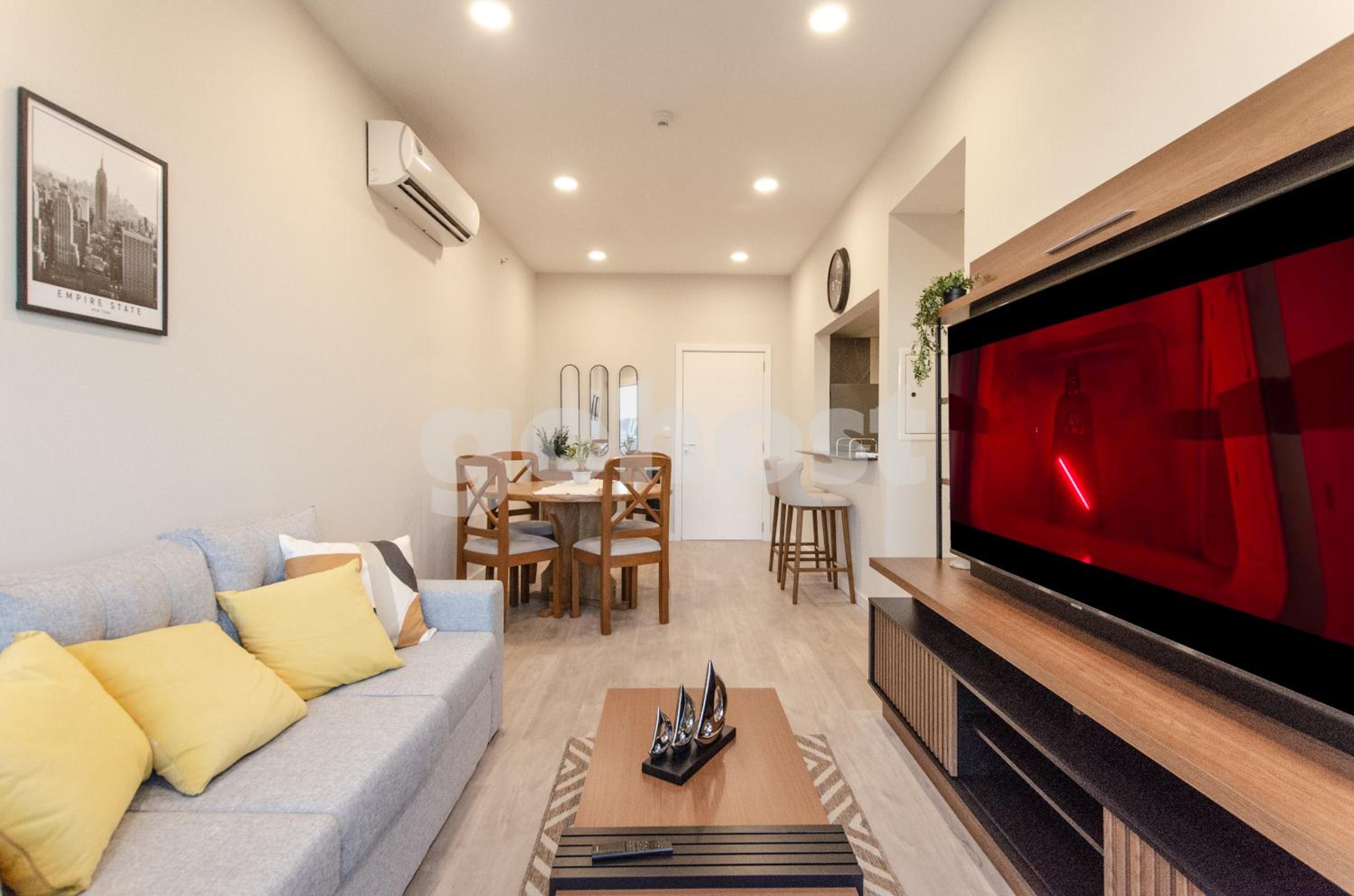 Brand new apartment in an unbeatable area view 2