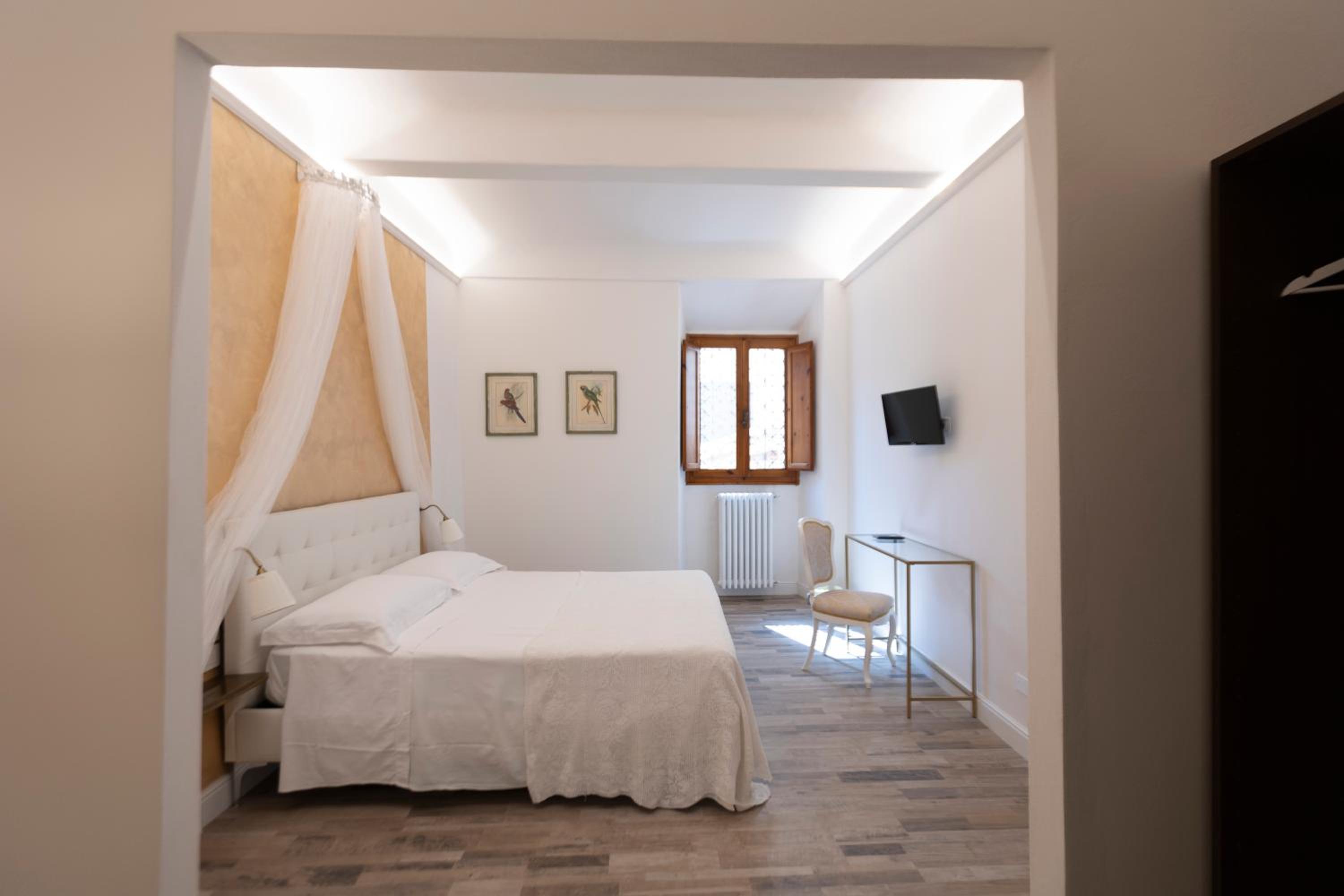 LC41 Suites