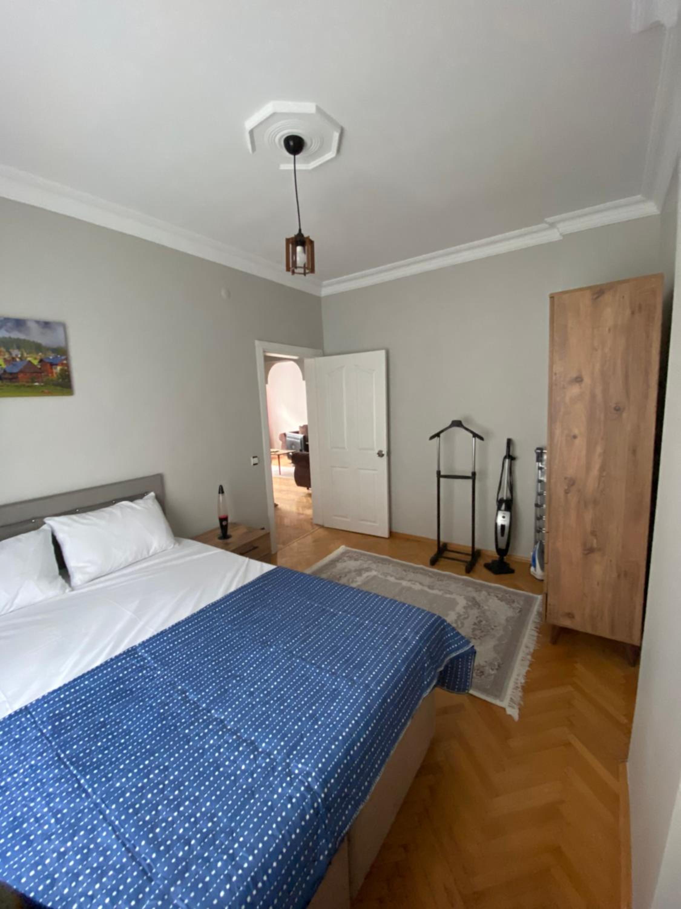 Tramvaya yakın, merkezi,2BD,asansörlü,ücretsiz otoparklı,3 klimalı