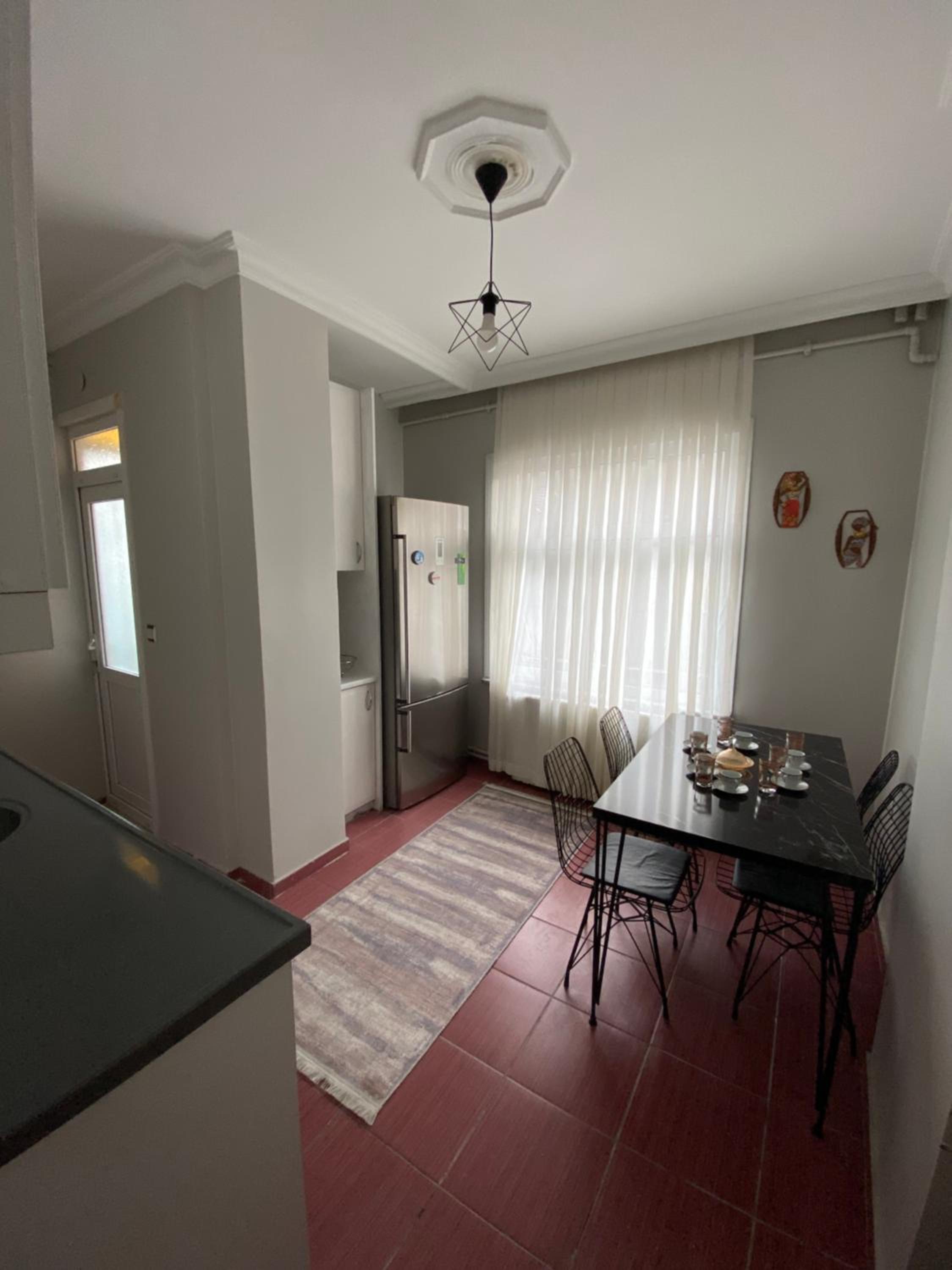 Tramvaya yakın, merkezi,2BD,asansörlü,ücretsiz otoparklı,3 klimalı