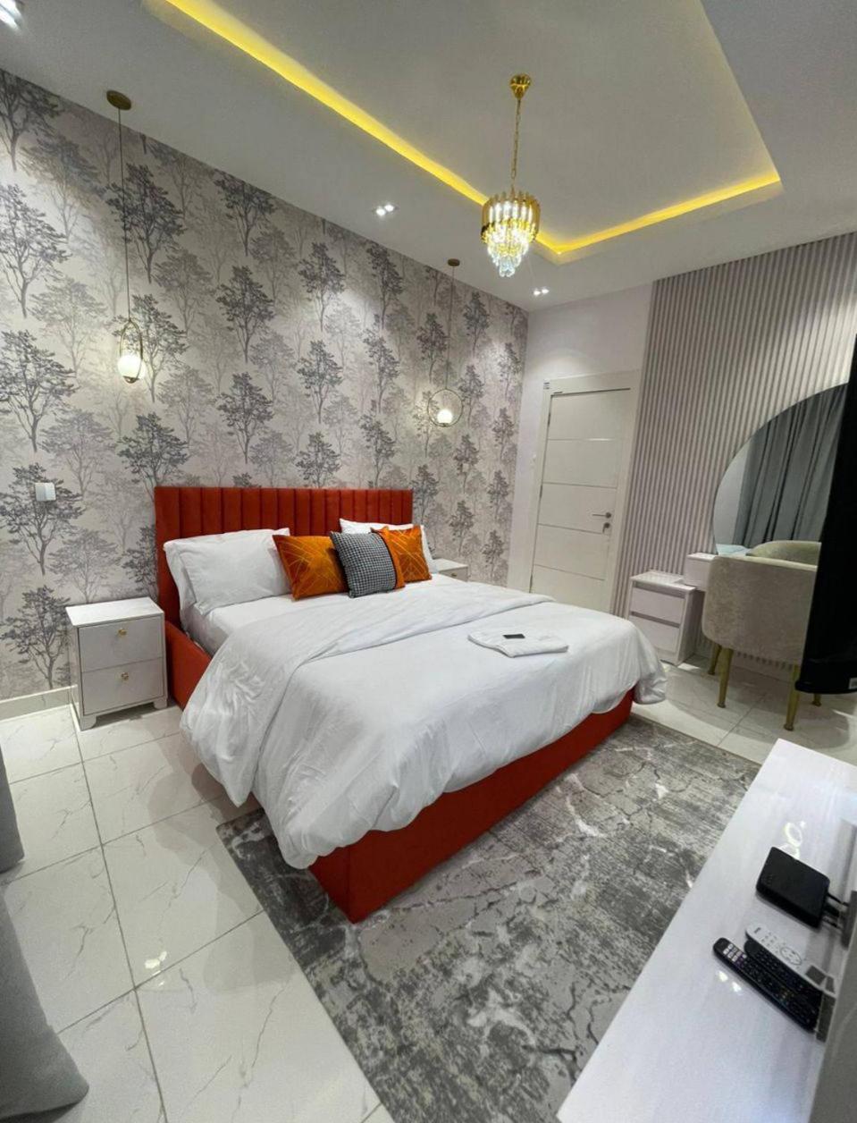 Luxury 2 bedroom oceanfront apartment, Ikate lekki view 4