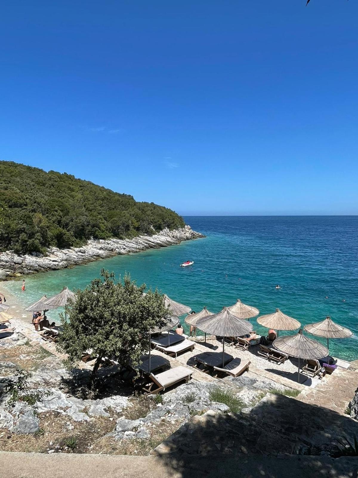 Vacanze Pushime Albania
