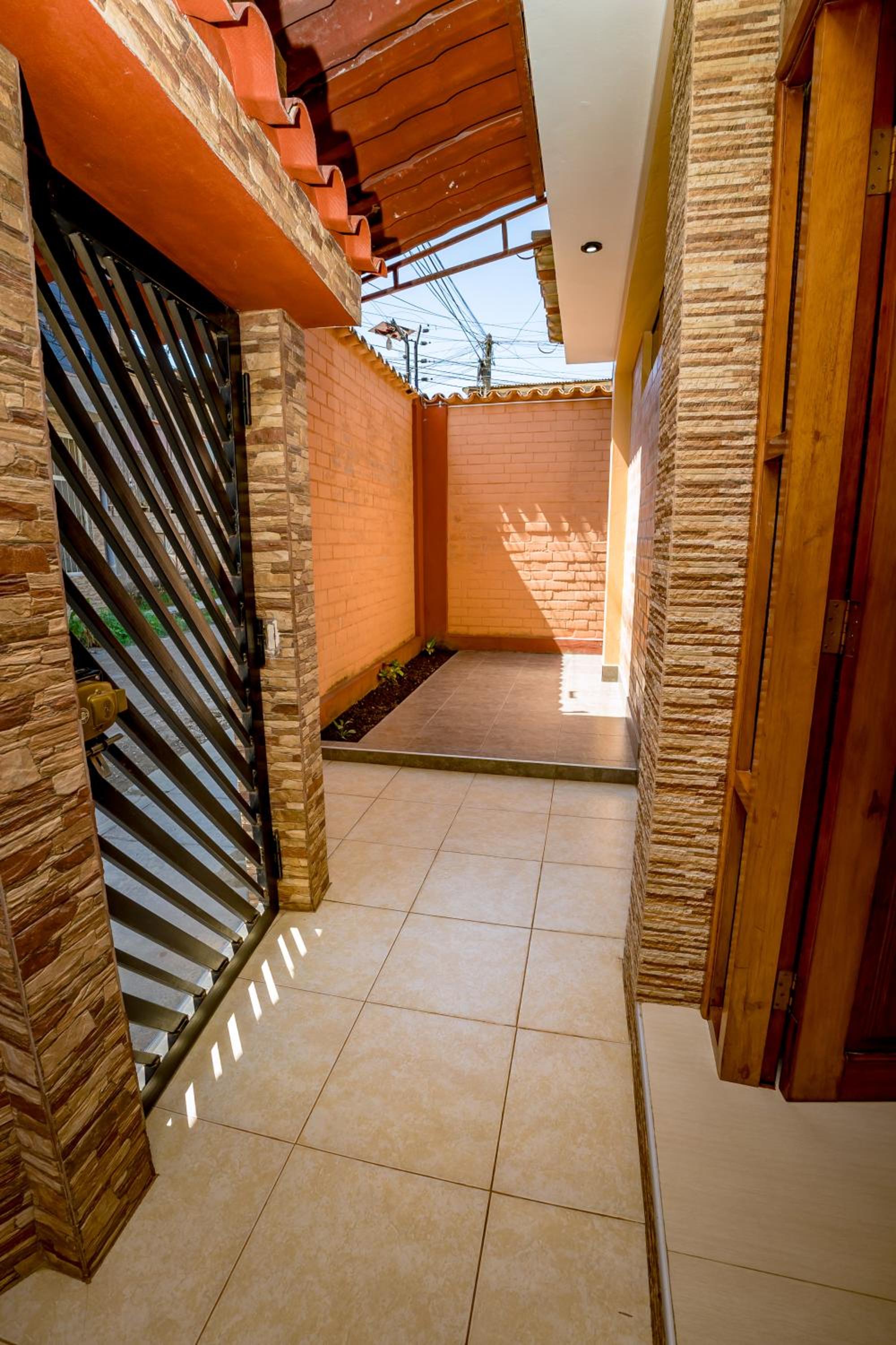 La Casita de Tingo view 4