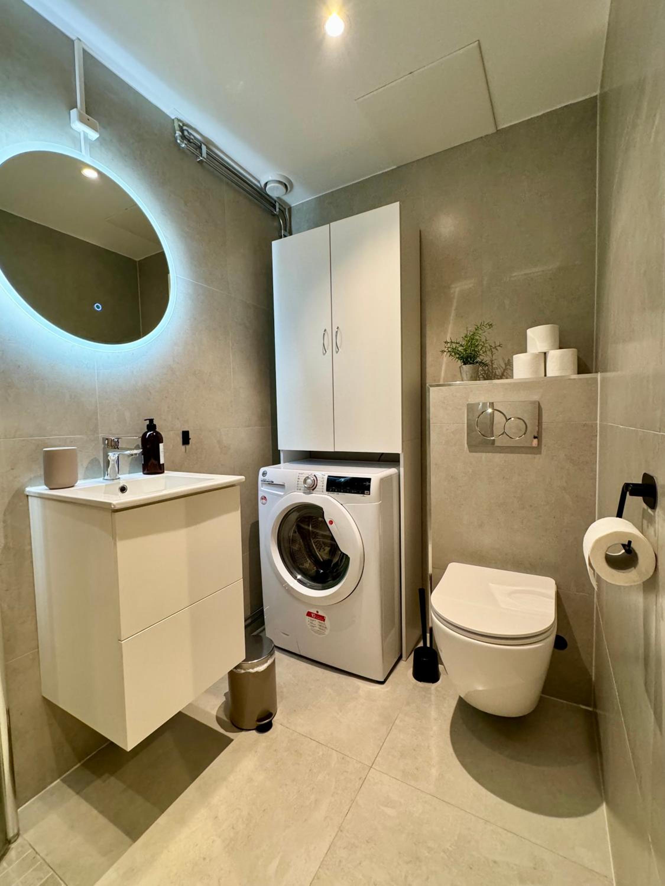 Ultracentral duplex with private rooftop terrace