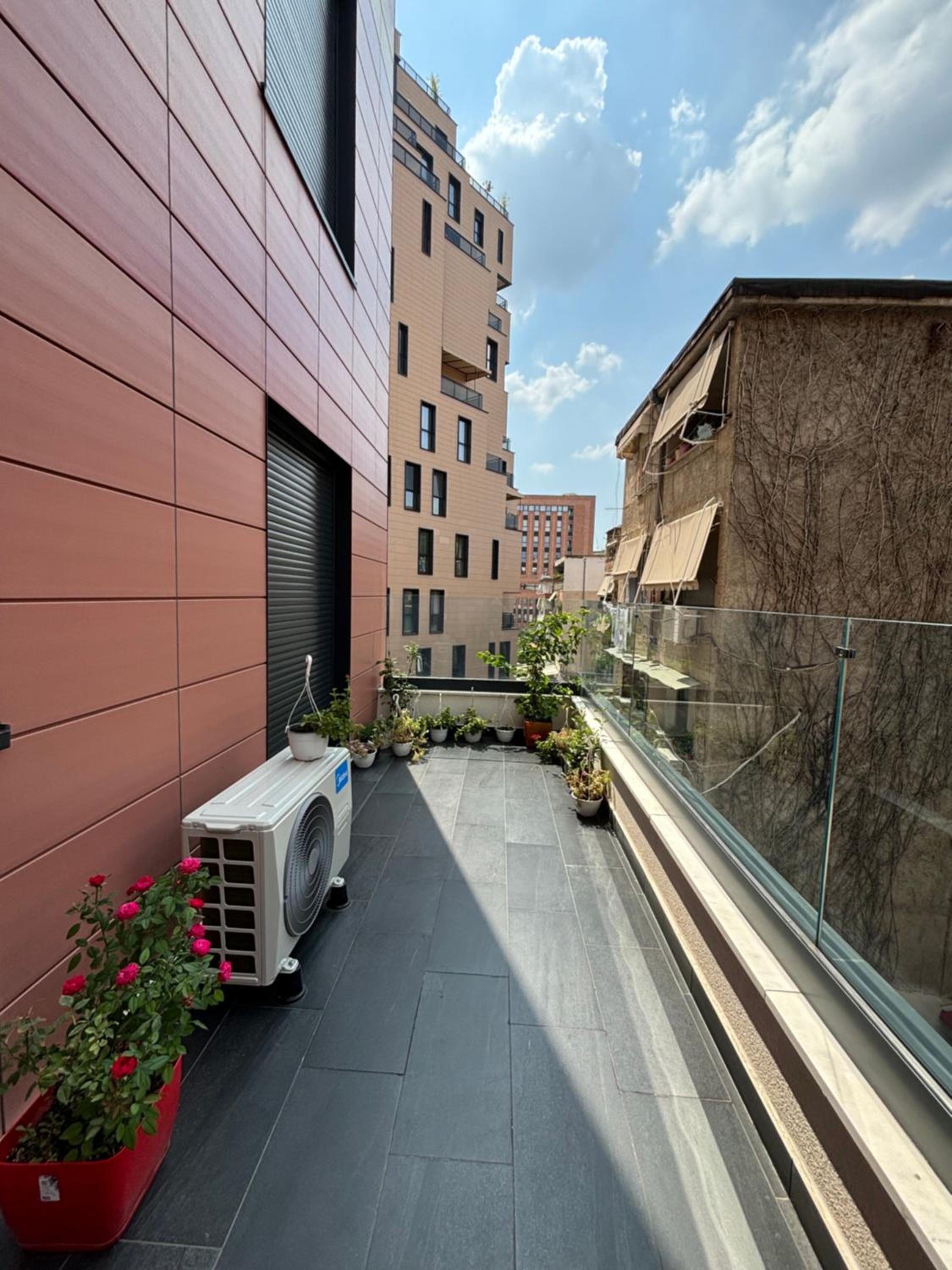 Oasis near the Lake photo 2