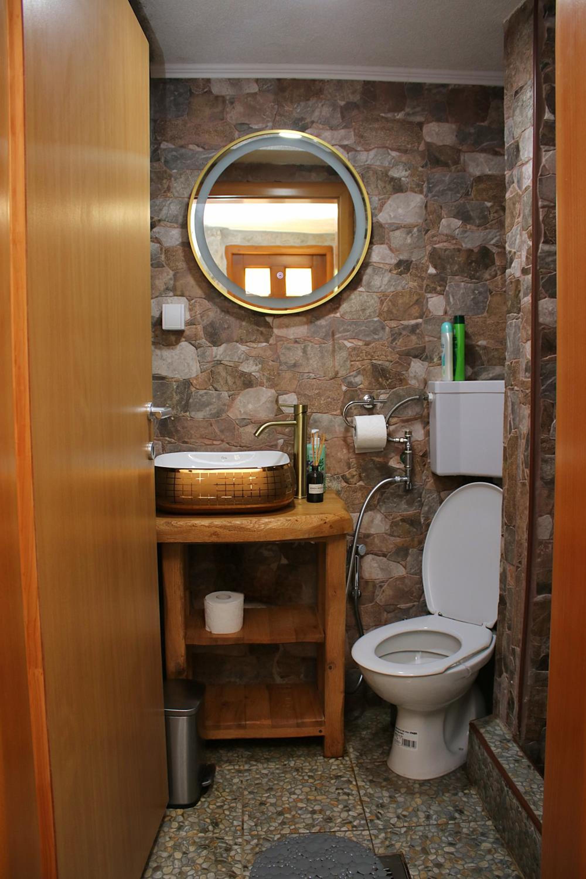 Photo 42