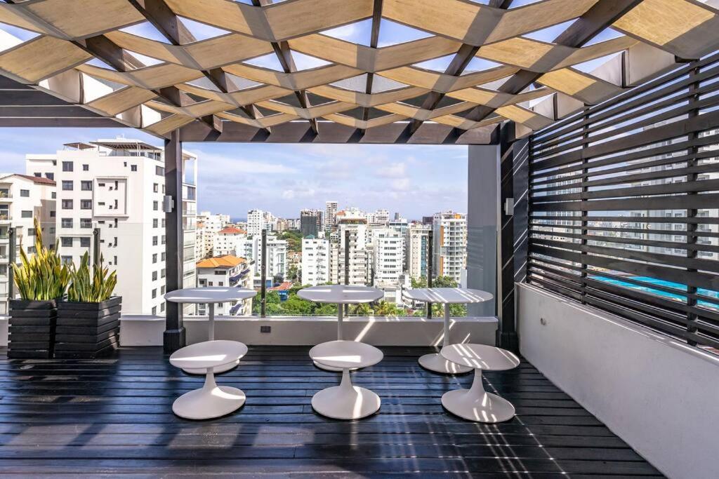 Dream Rooftop Downtown View