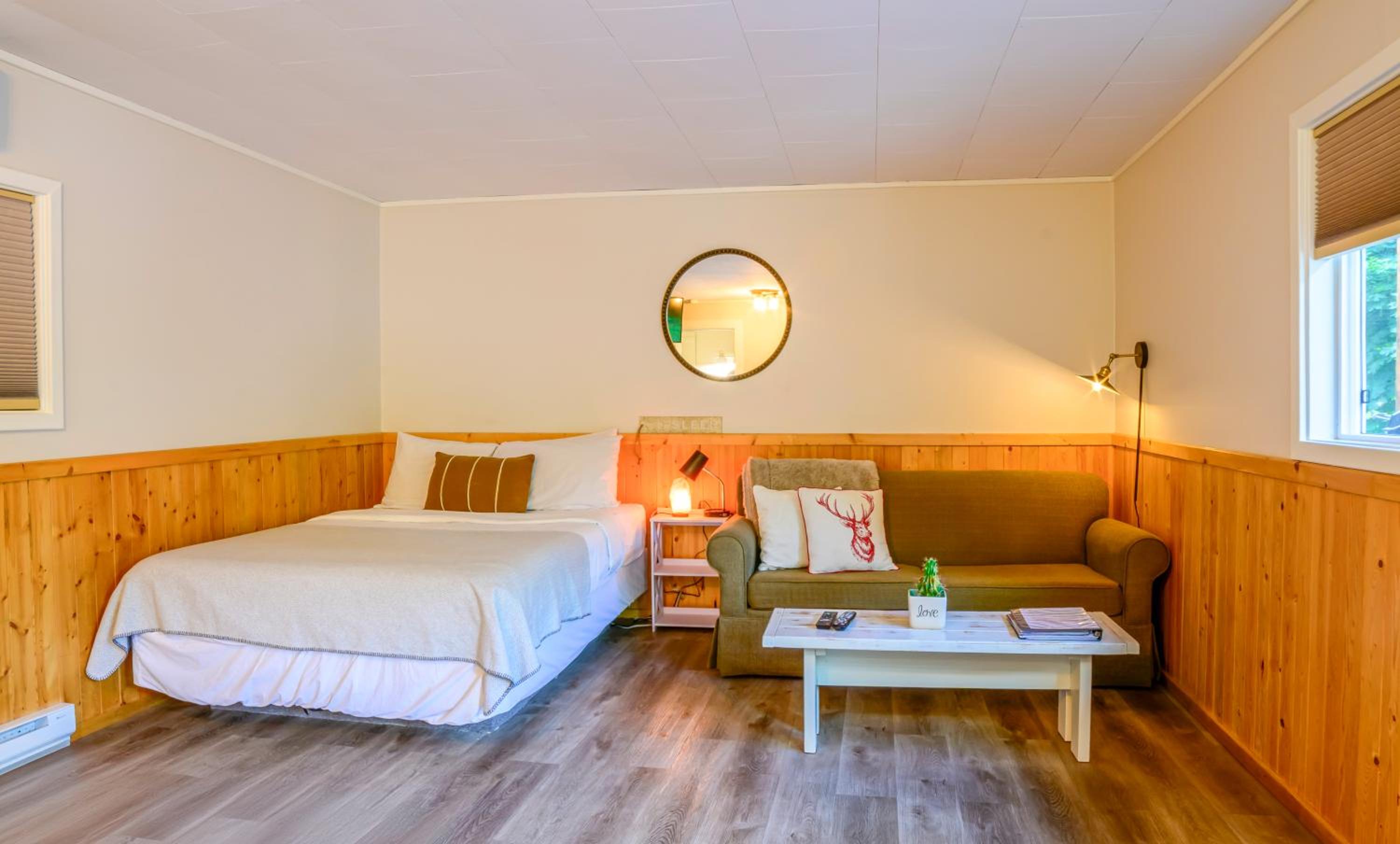 Barefoot Villas and Retreat