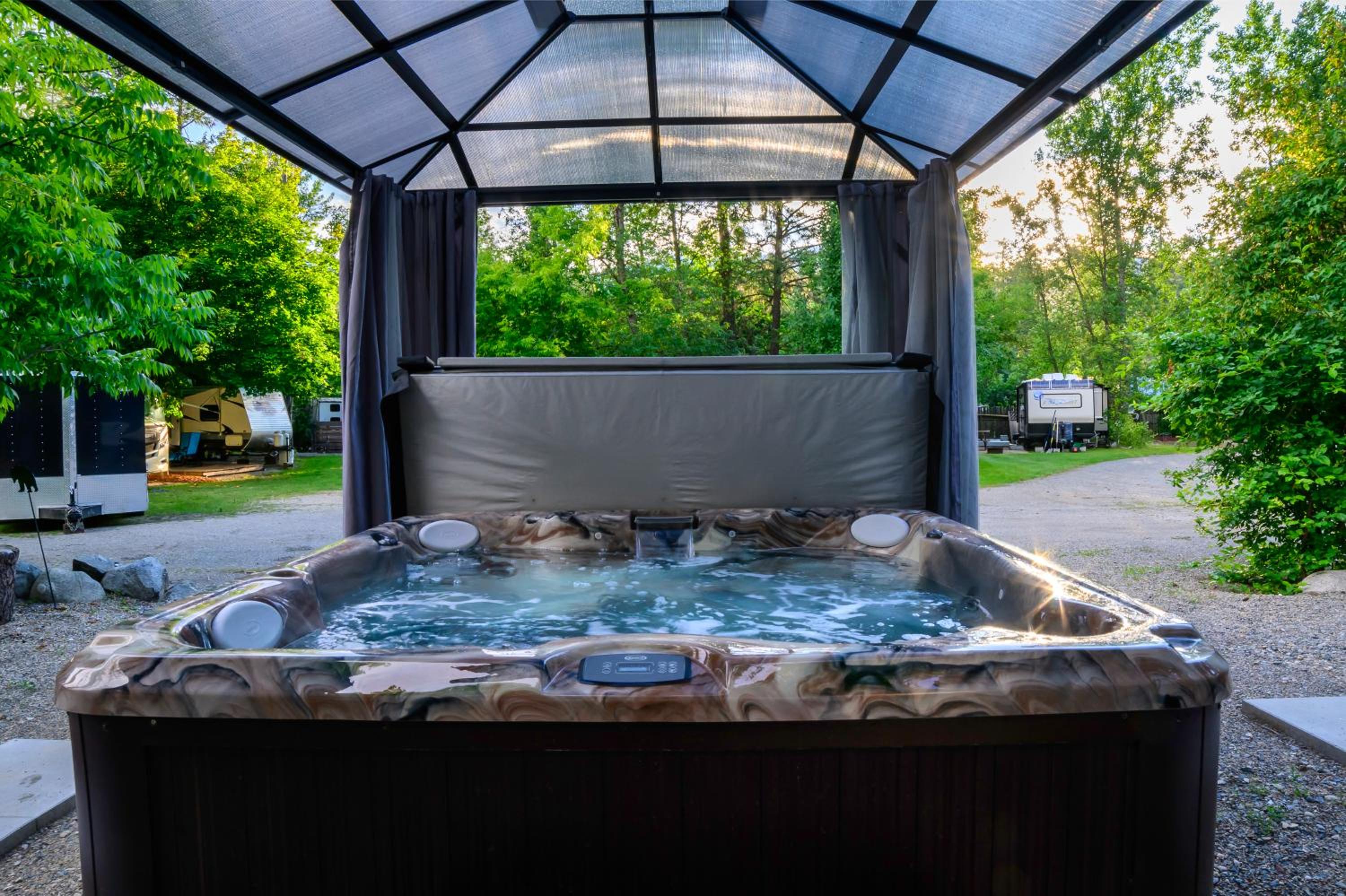 Barefoot Villas and Retreat