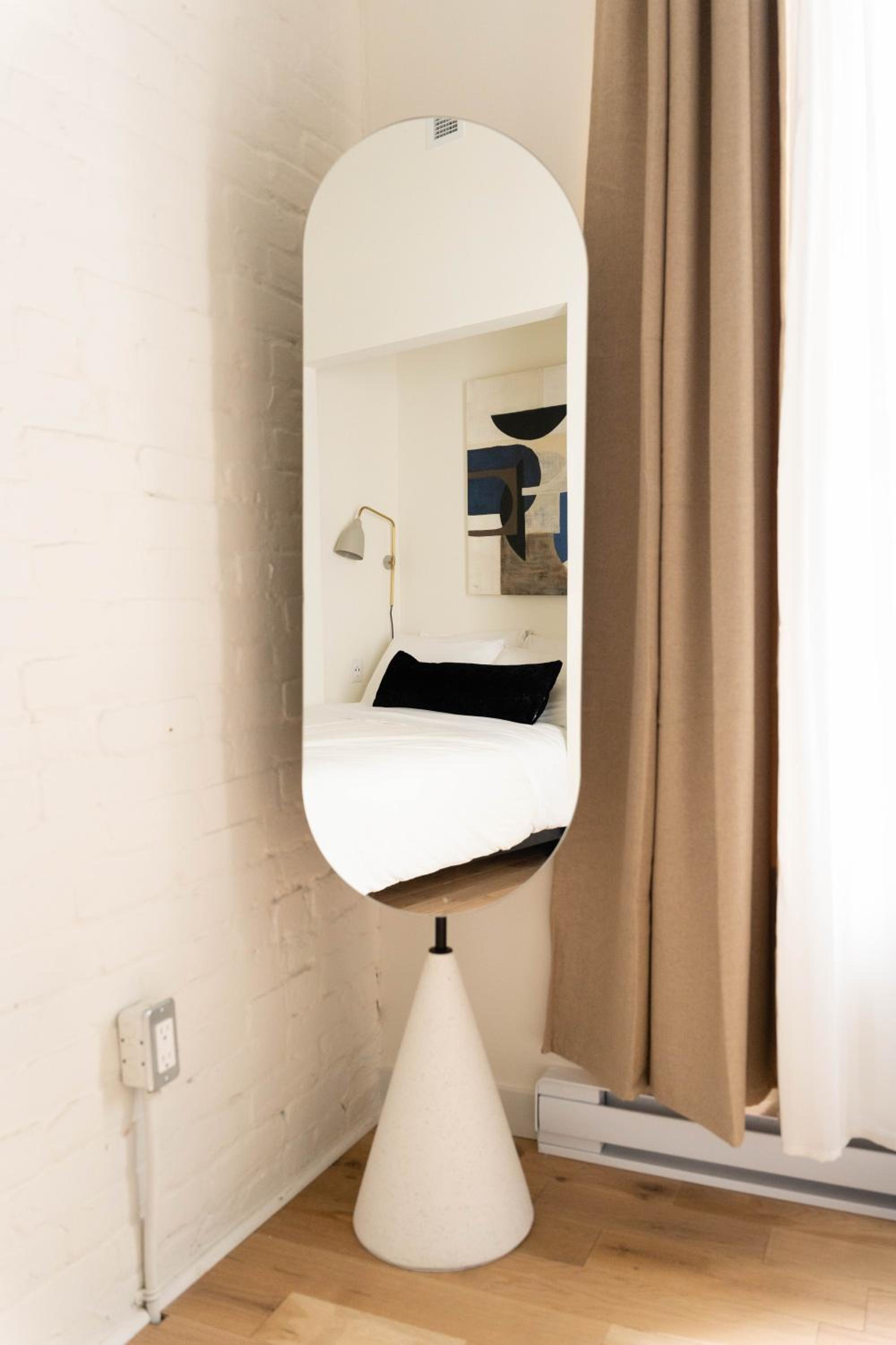 Maison Place Jacques-Cartier by Luxury In Transit
