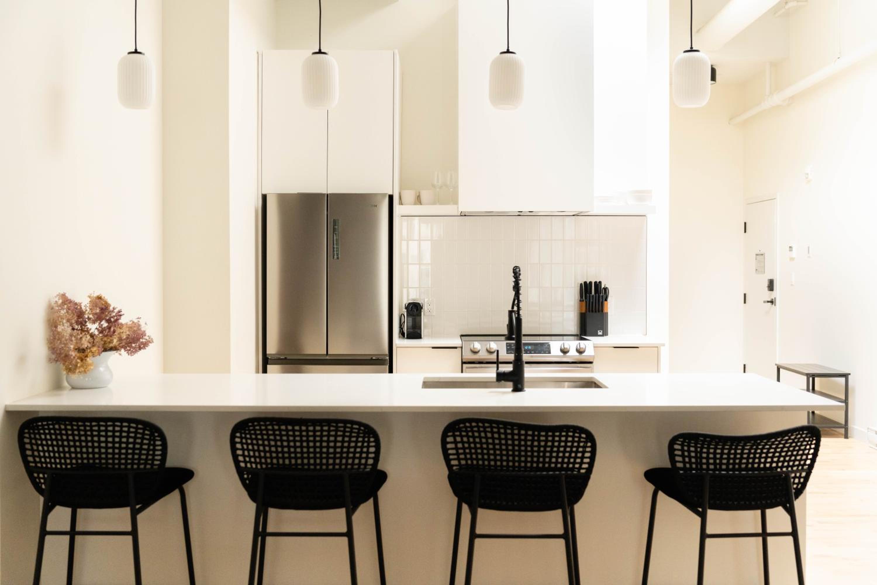 Maison Place Jacques-Cartier by Luxury In Transit