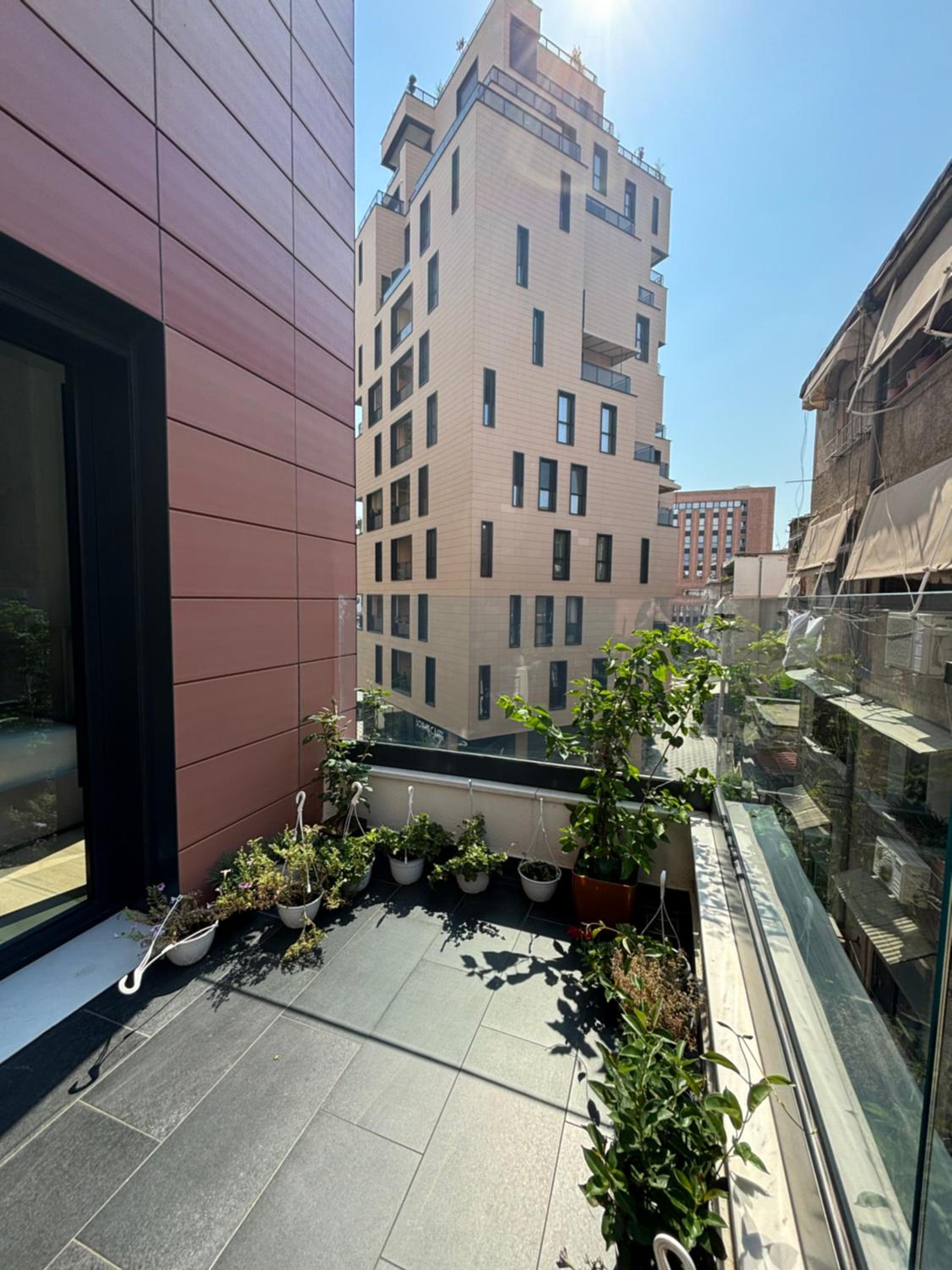 Oasis near the Lake photo 5