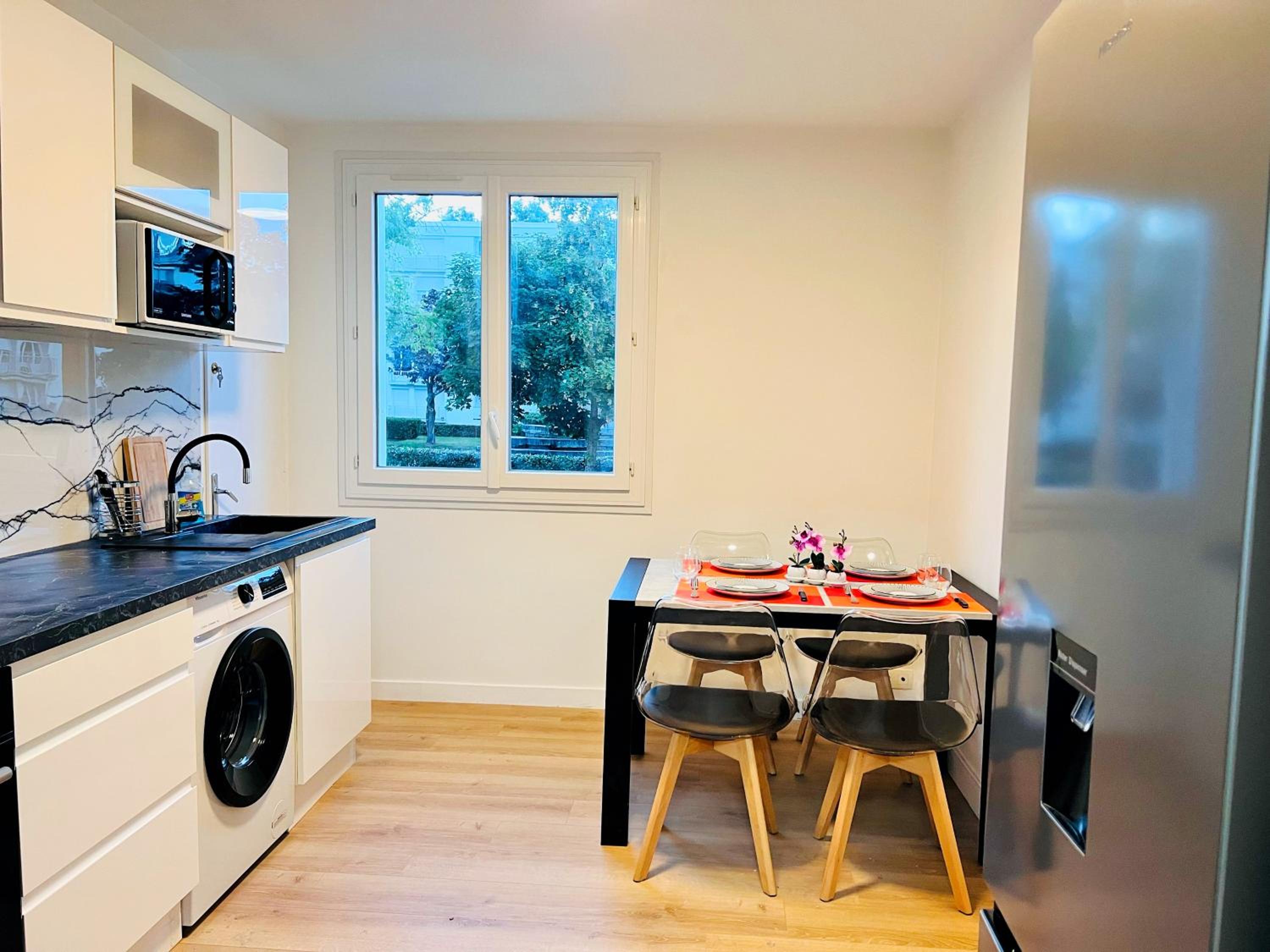 NOZA Appartement 65m2, 2 chambres - RDC, Parking gratuit, Nantes agglo Rezé