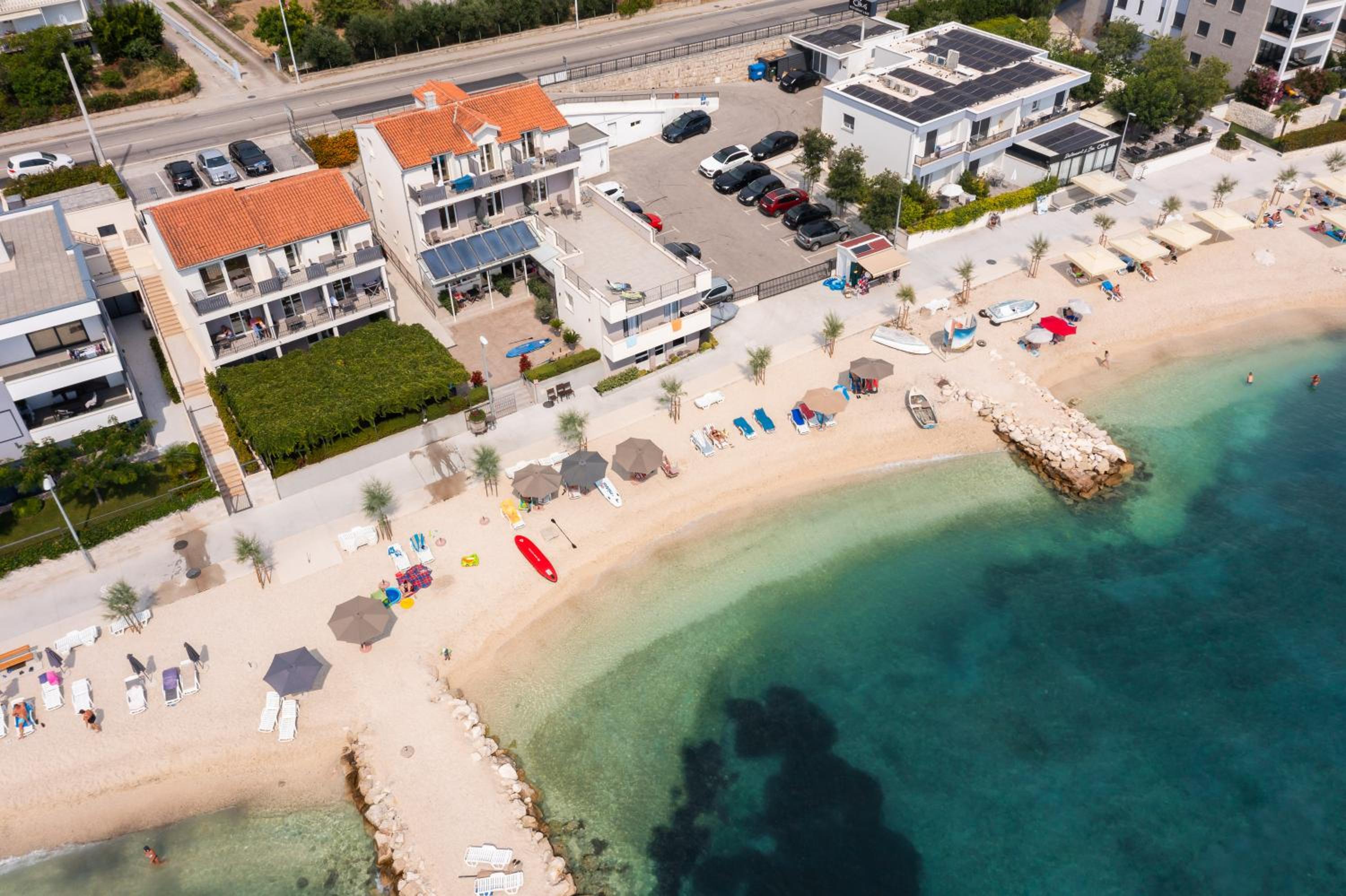 Seaside Luxury Suites