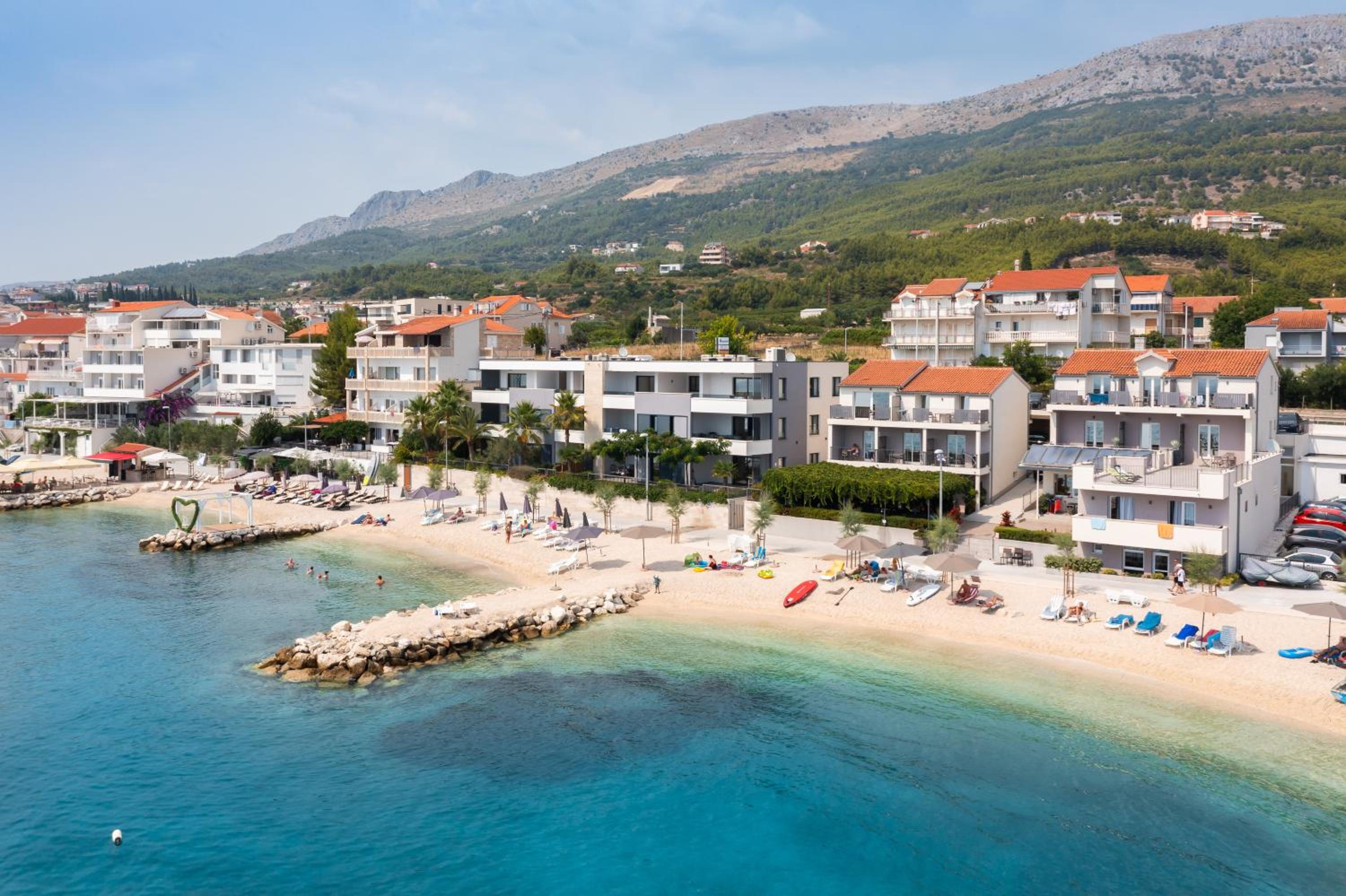 Seaside Luxury Suites