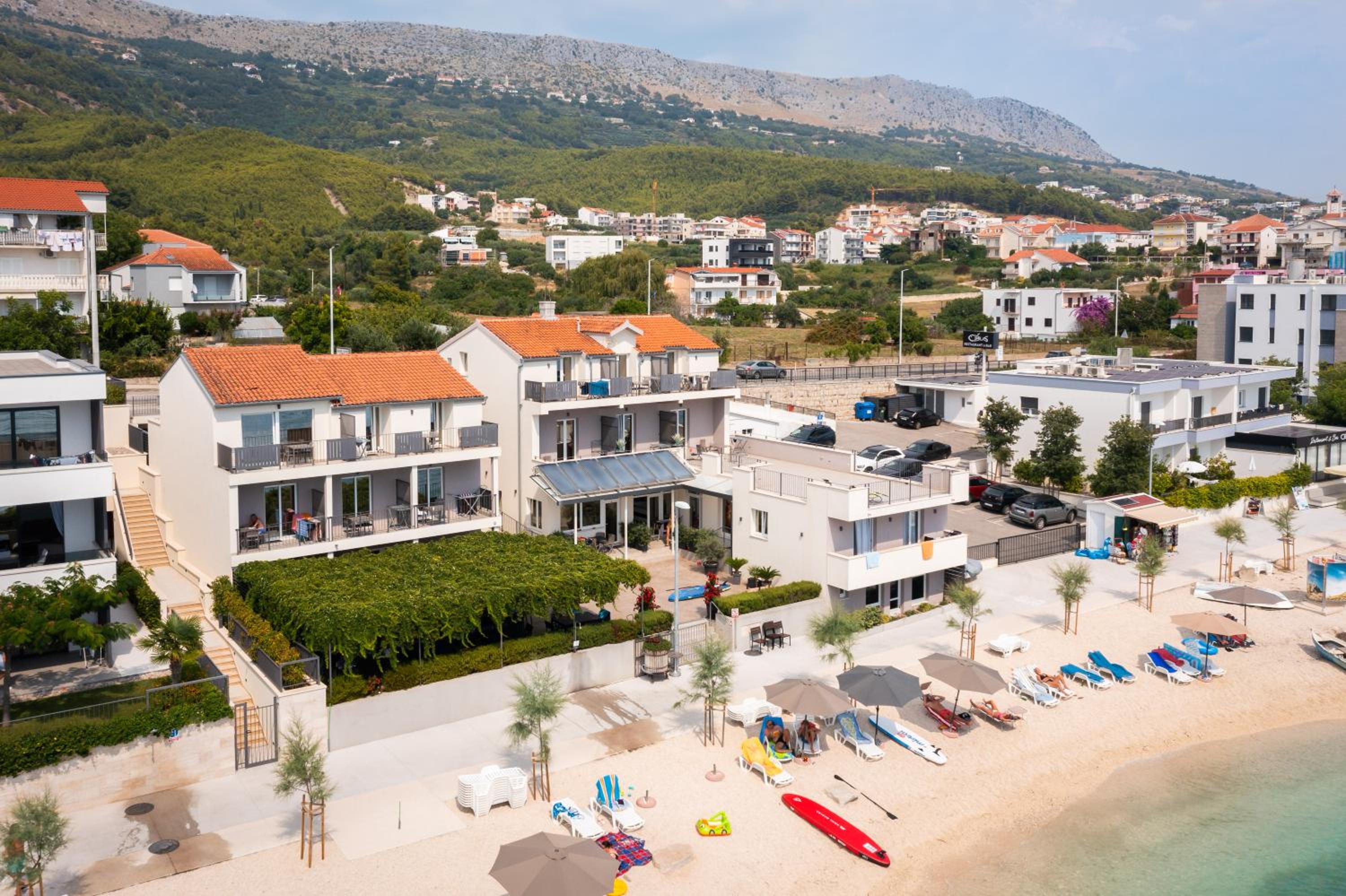 Seaside Luxury Suites