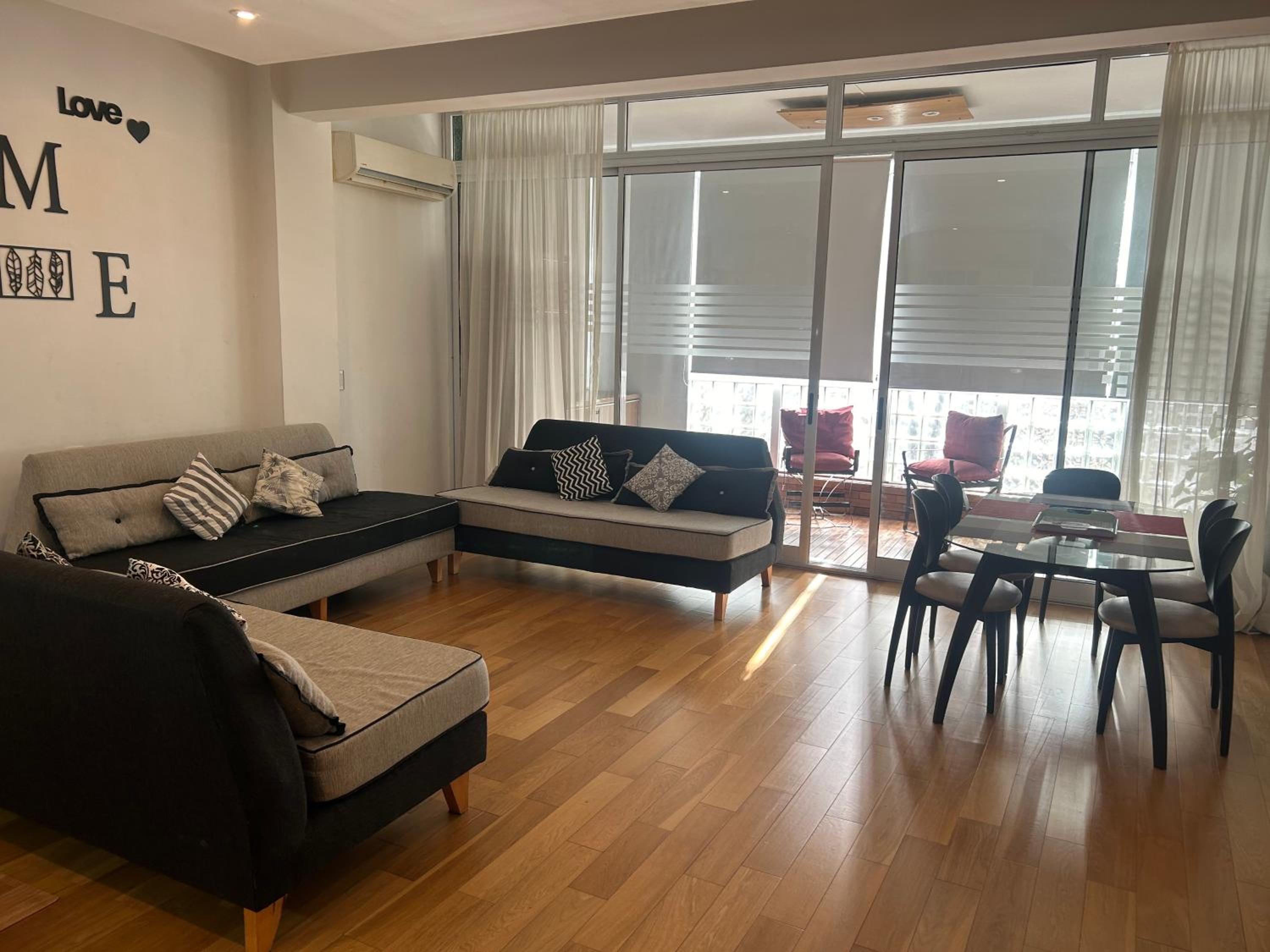 Amplio apartamento turístico San Telmo - Buenos Aires !!