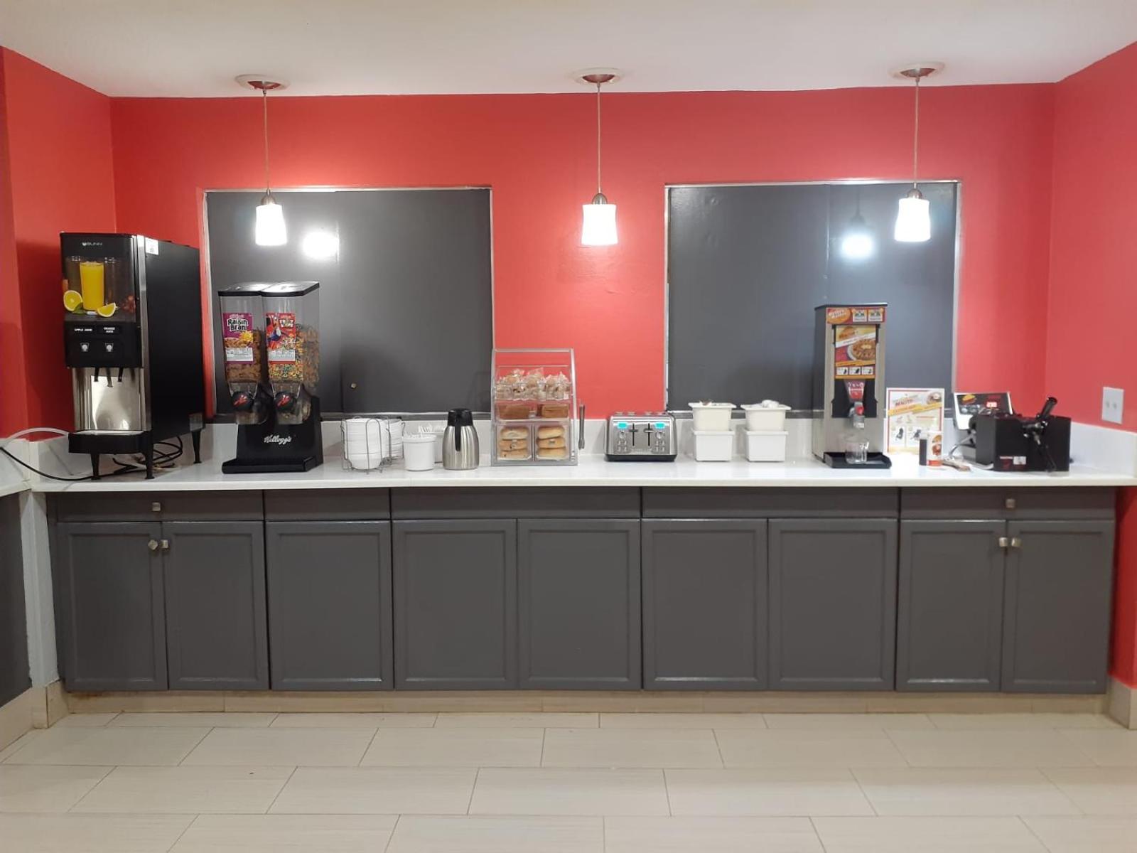 Namaste Inn & Suites Dawsonville