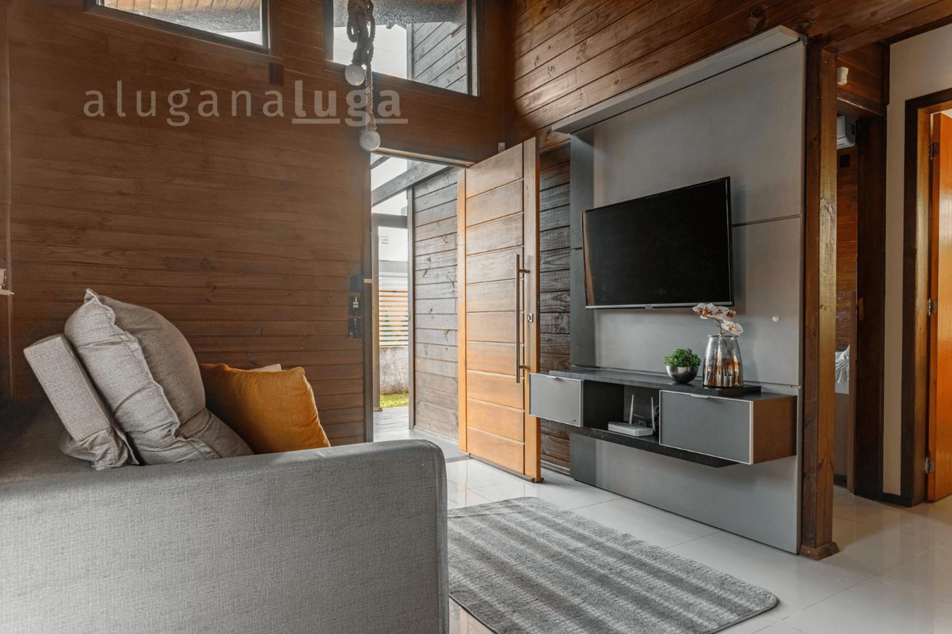 Ogram House Complete Space with Jacuzzi + Beach