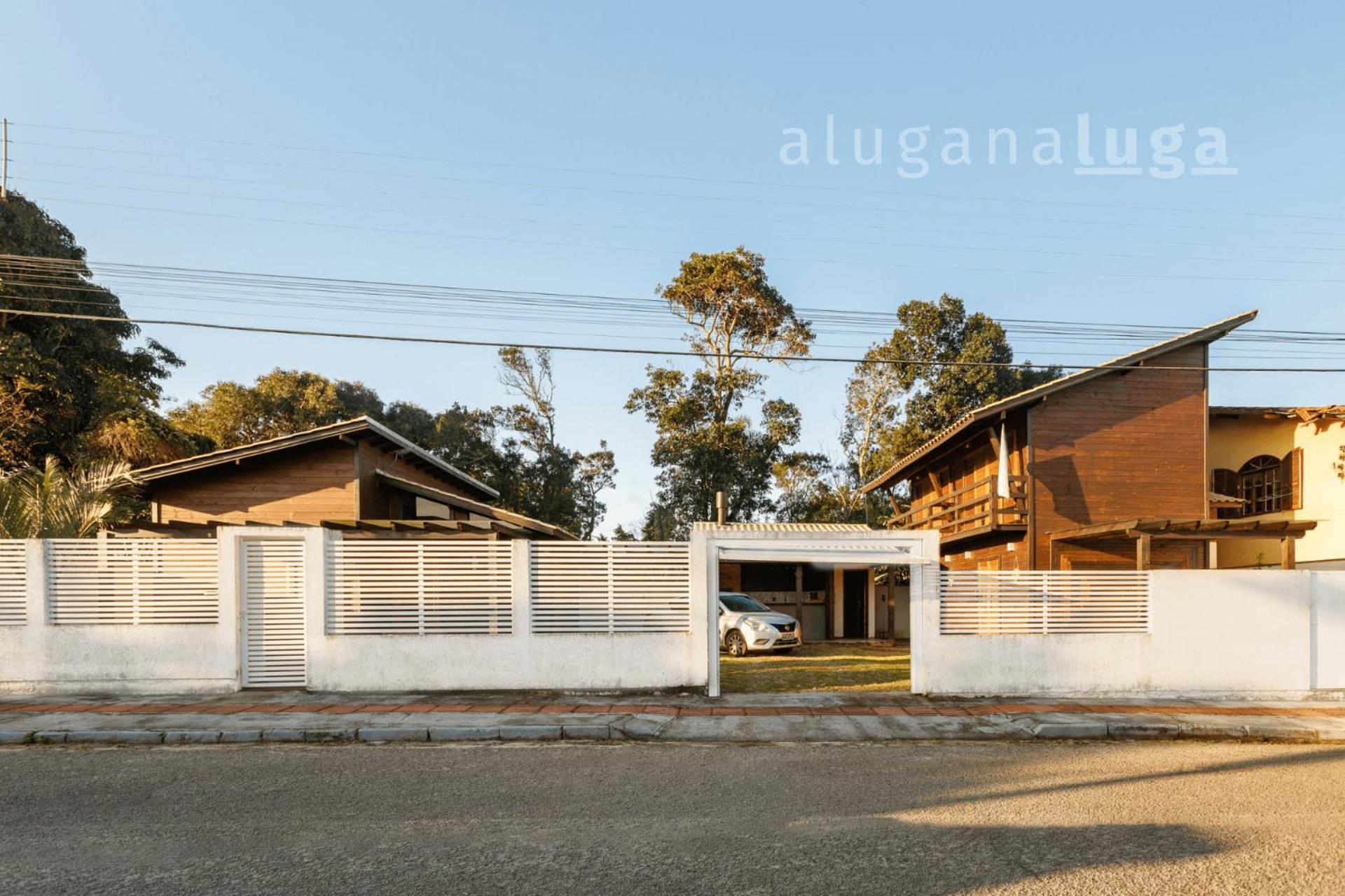 Ogram House Complete Space with Jacuzzi + Beach