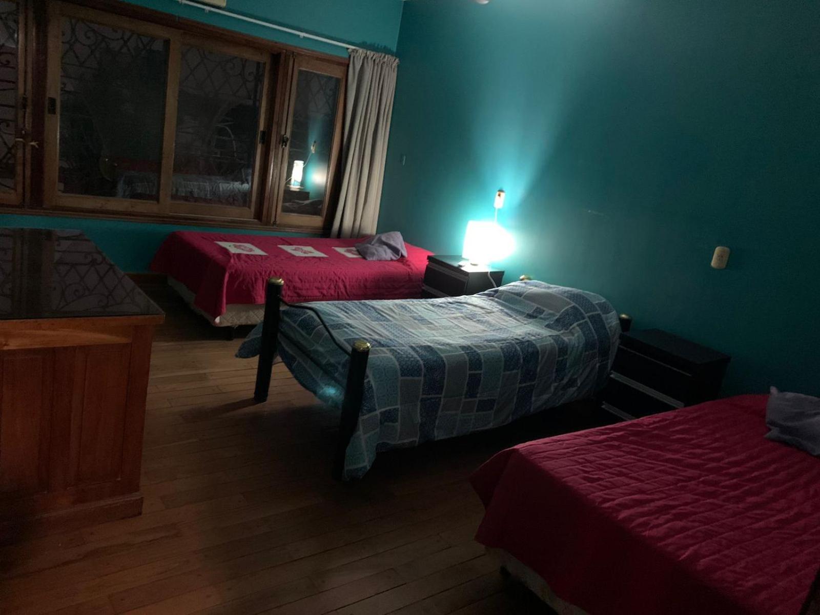 Casa para 10 personas, a minutos del nodo, del estadio y el centro