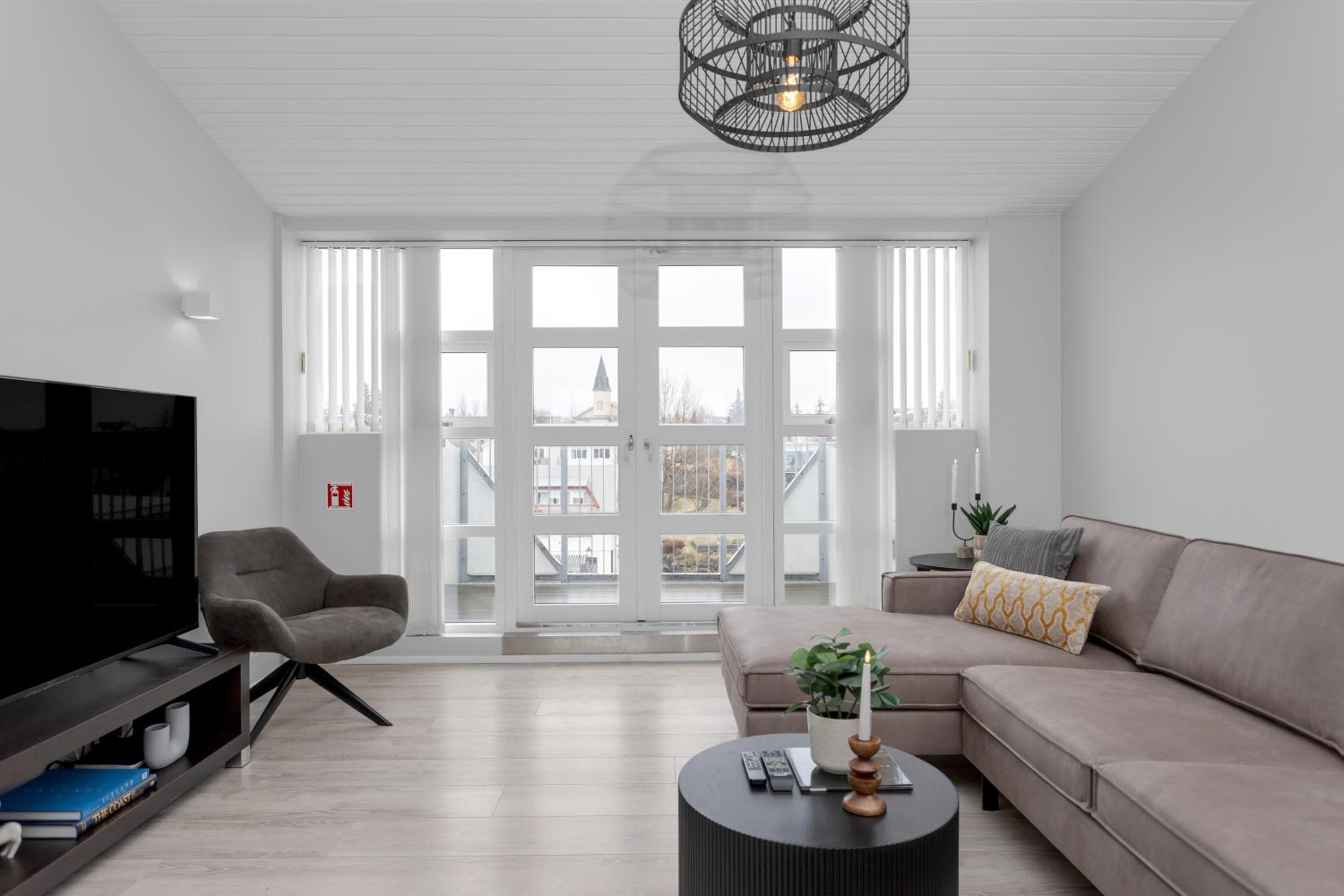 Thorsplan Luxury Apartment view 5