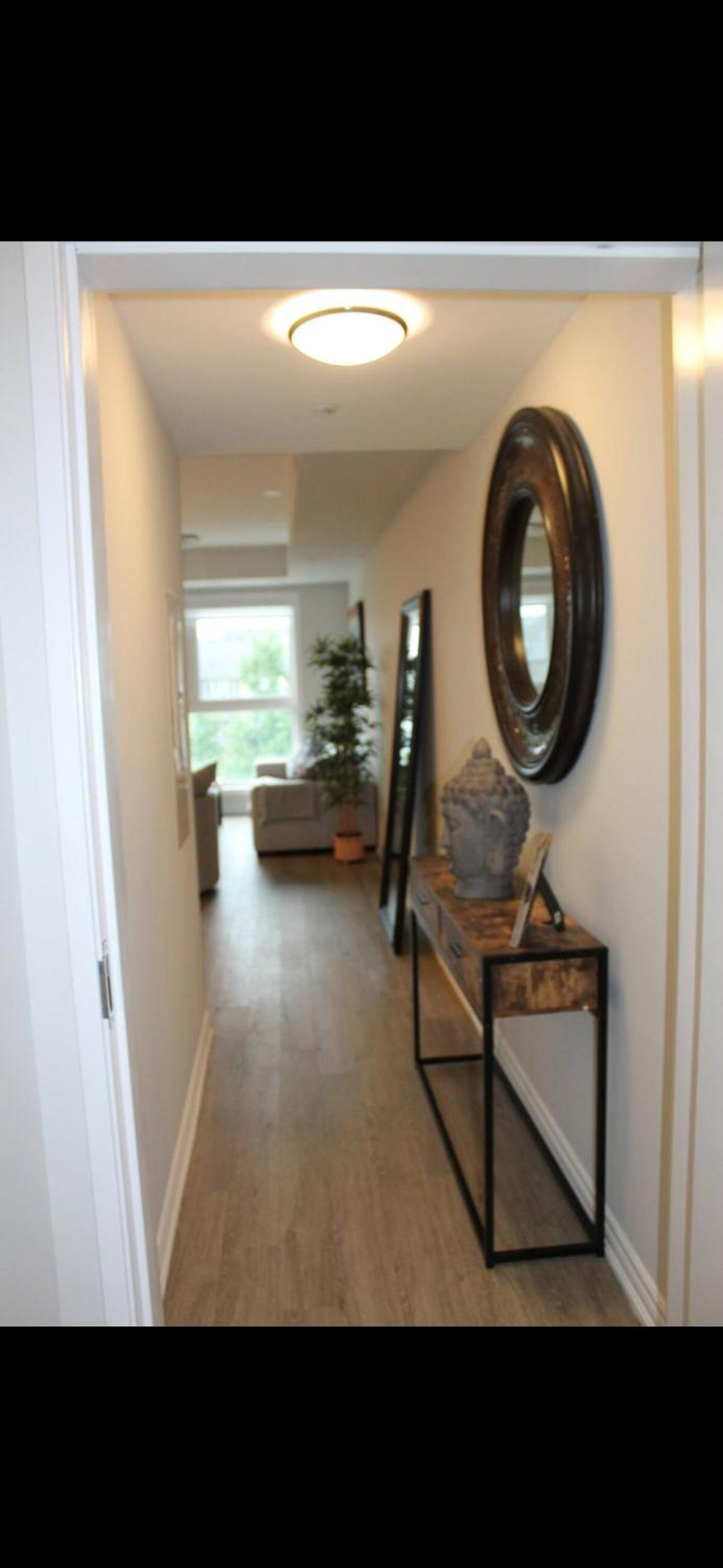 Oakville Townhouse Amazing Rooftop