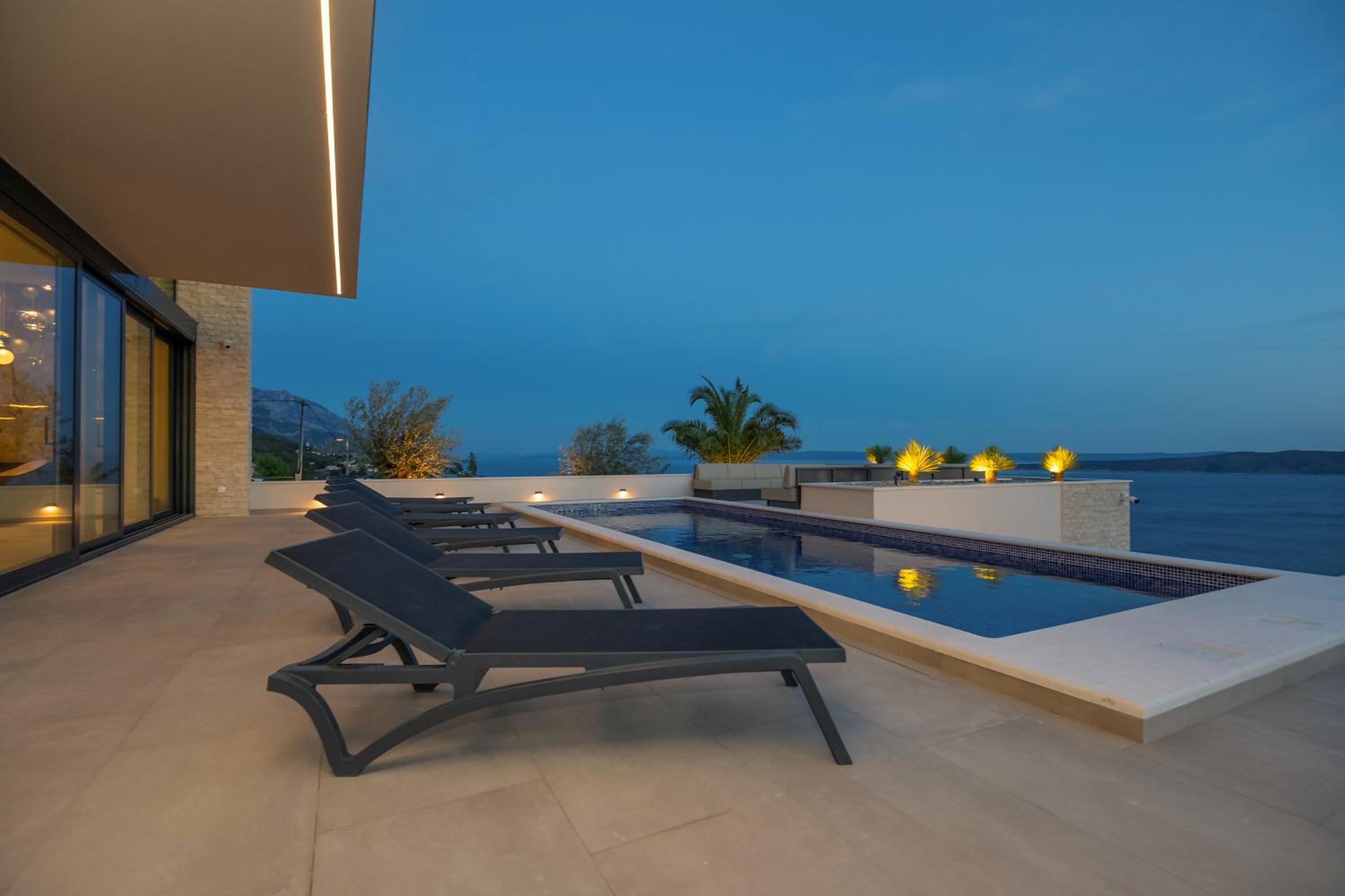 Luxury Villa Hedonia