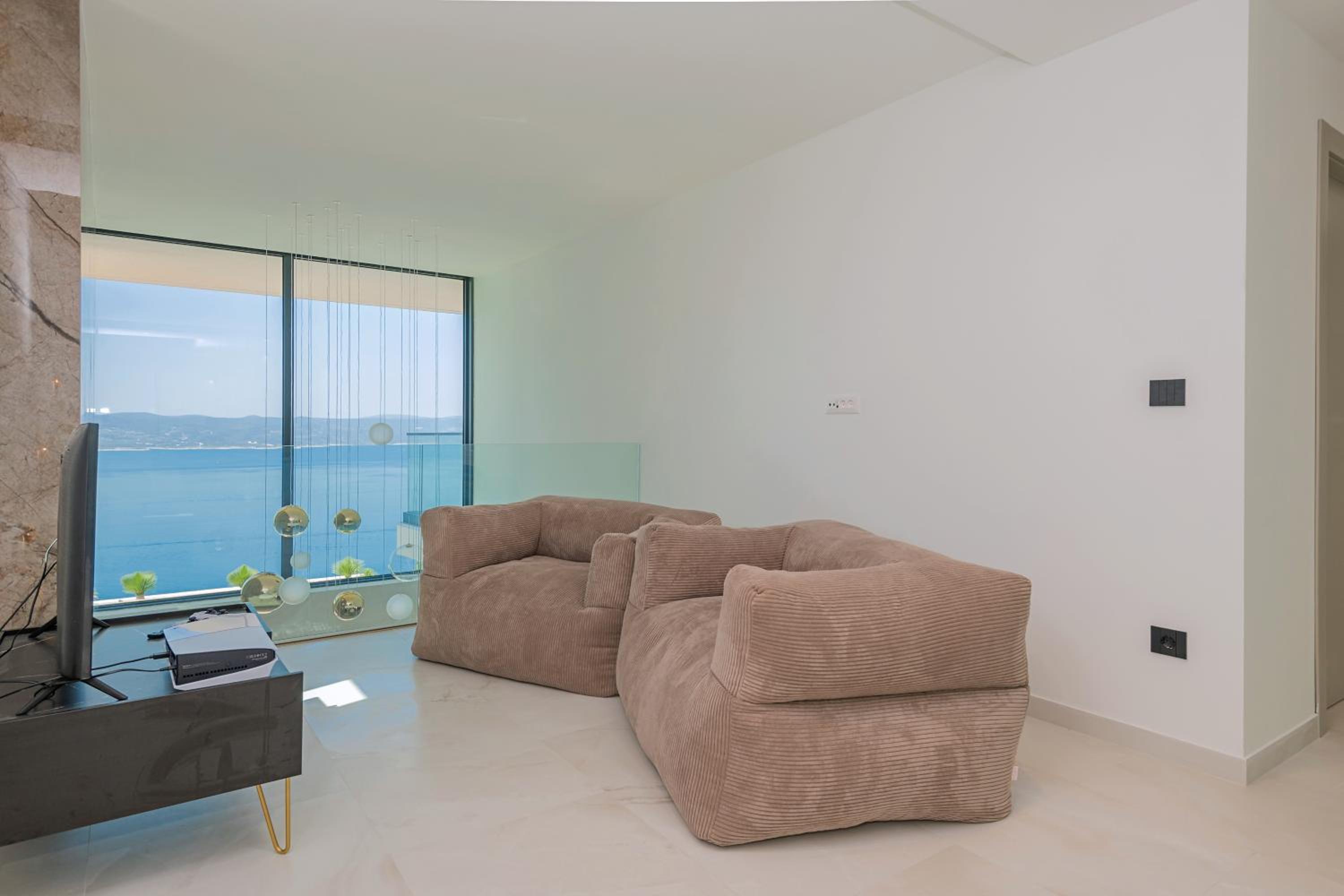 Luxury Villa Hedonia
