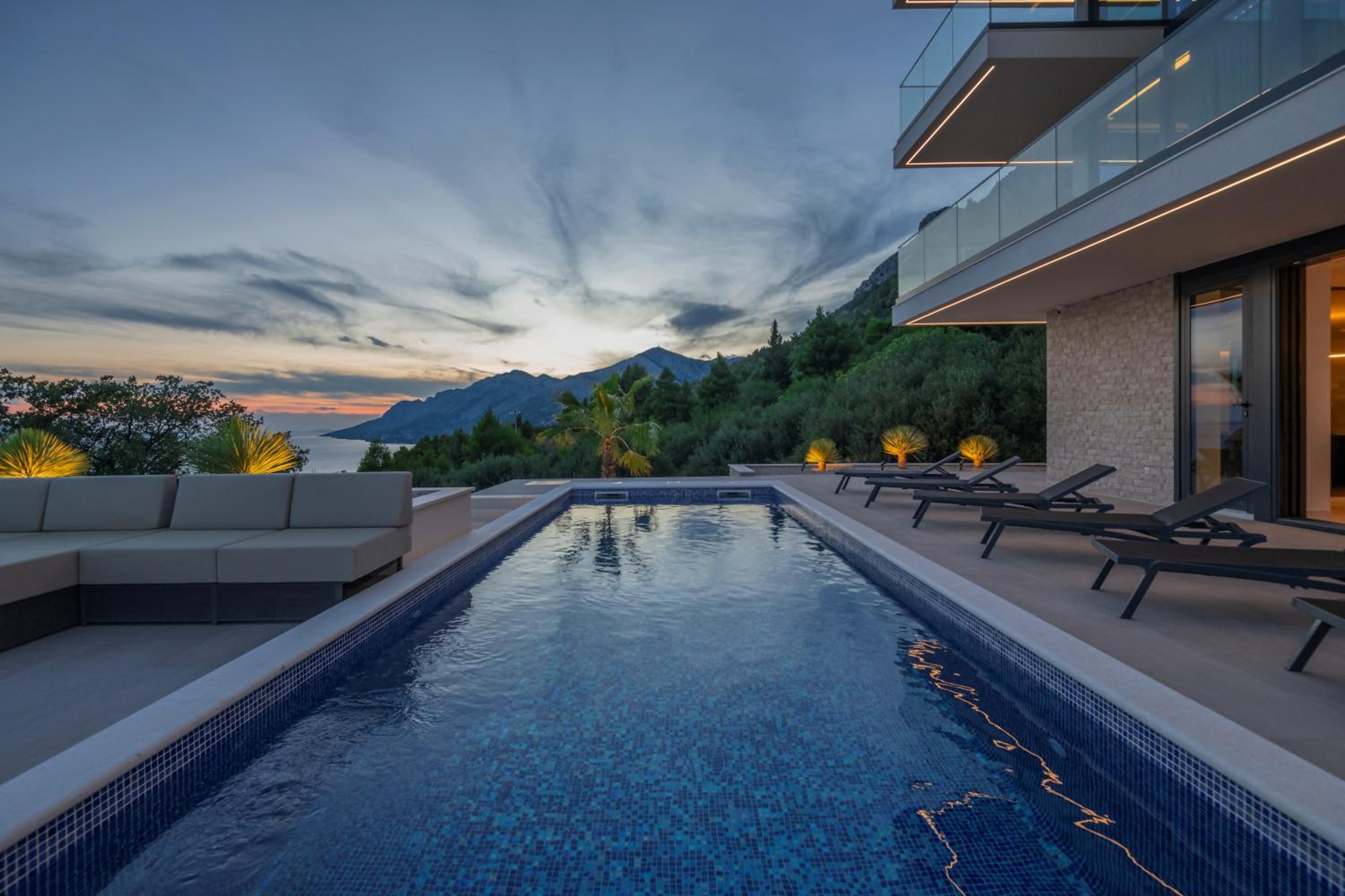 Luxury Villa Hedonia