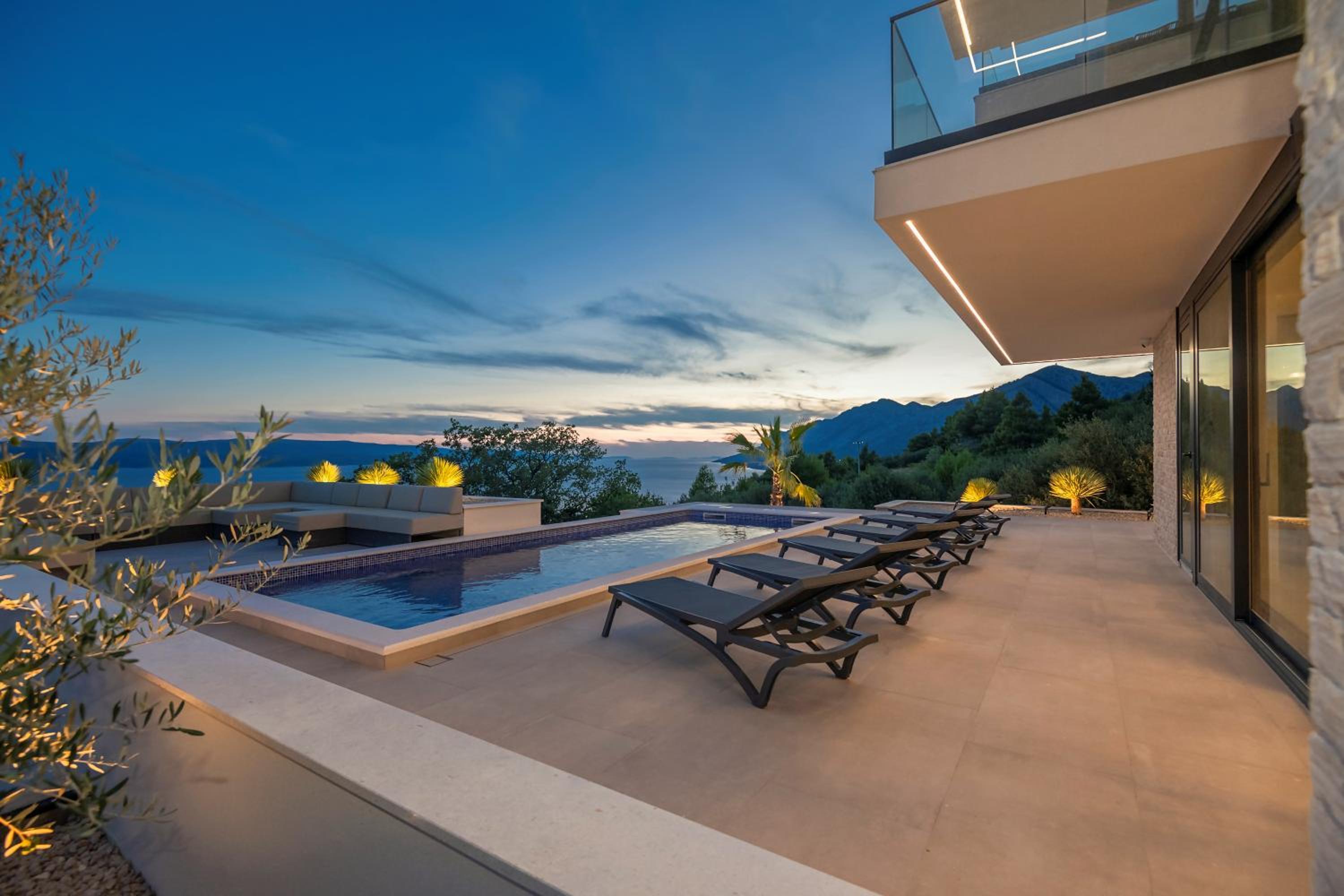 Luxury Villa Hedonia