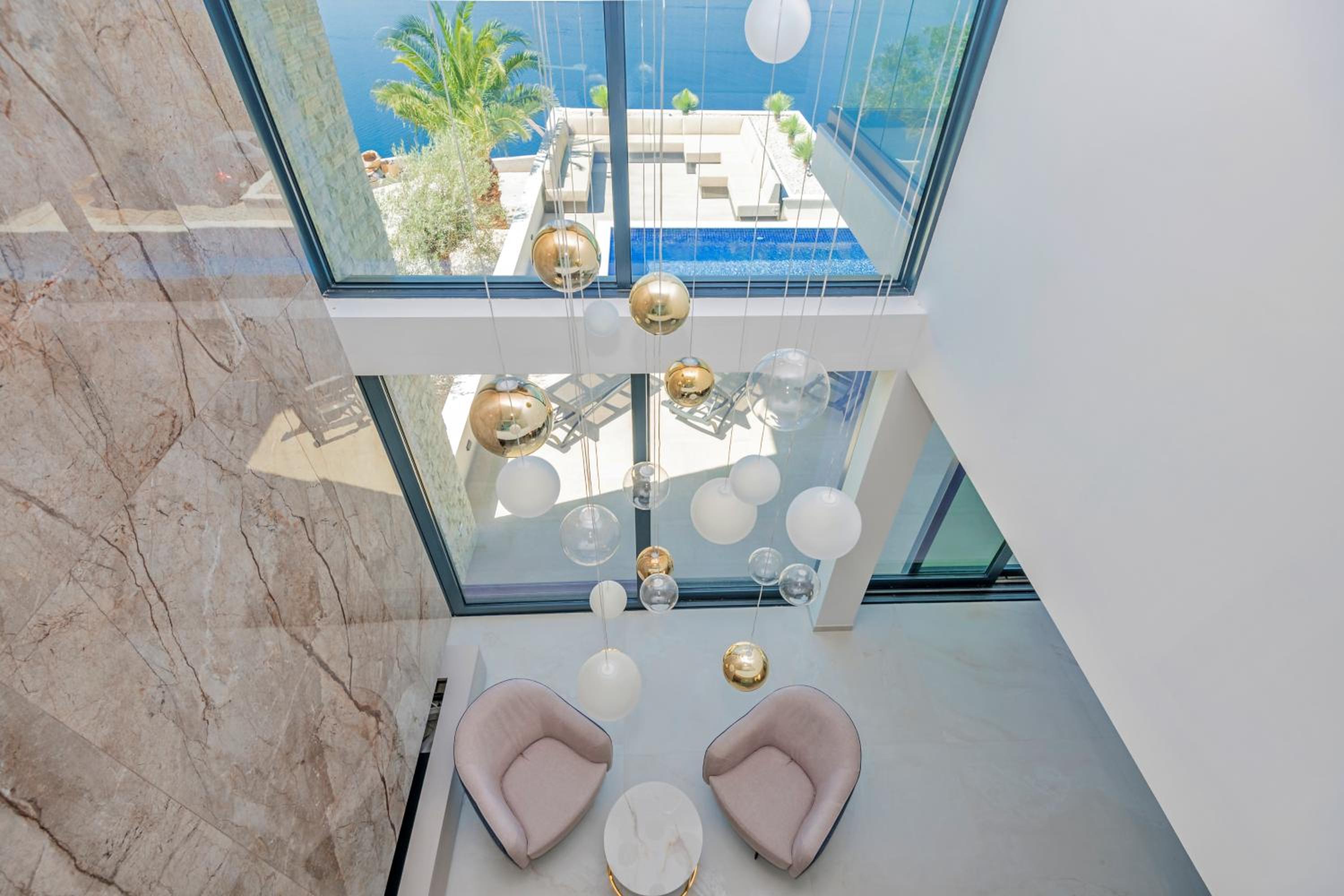 Luxury Villa Hedonia