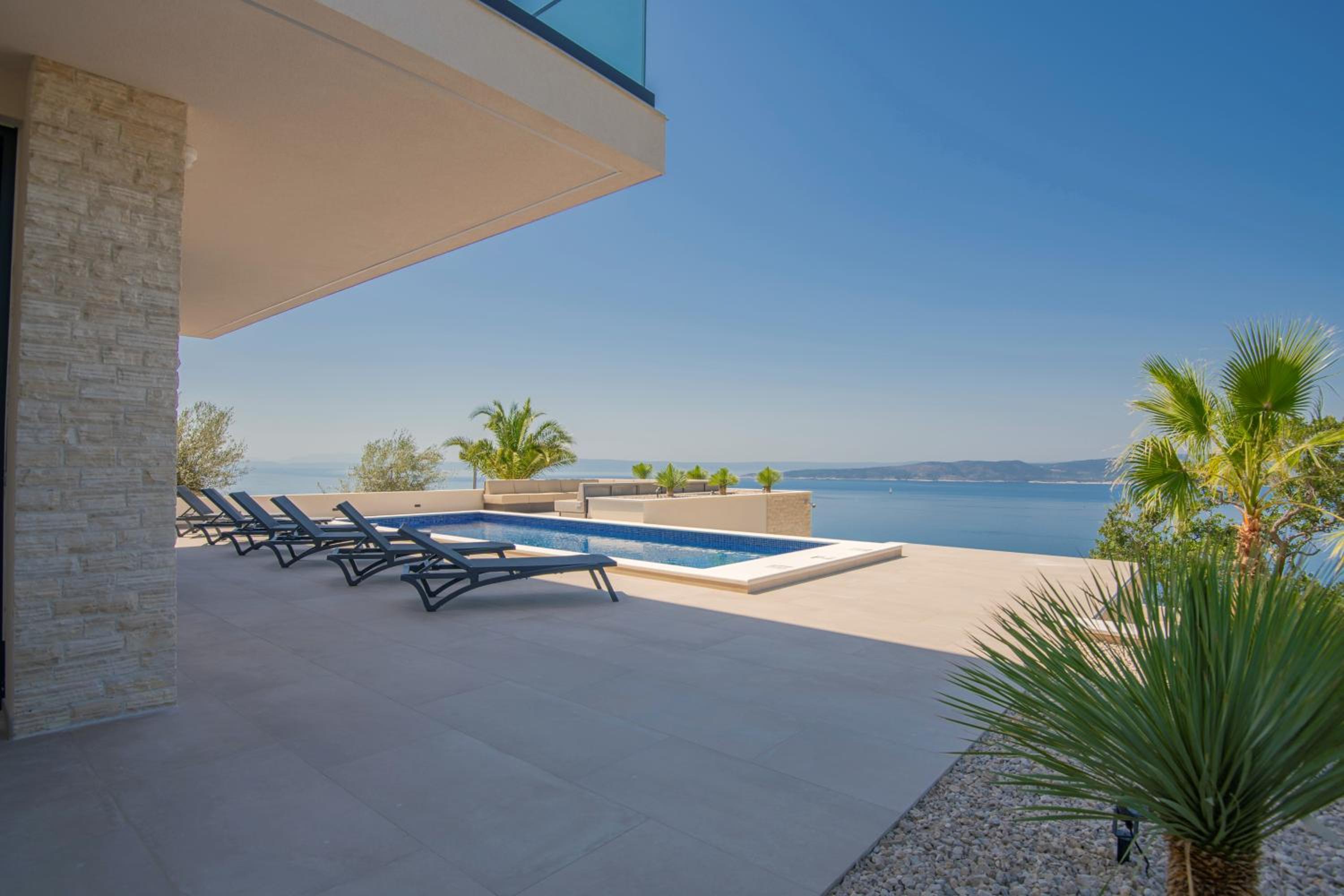 Luxury Villa Hedonia