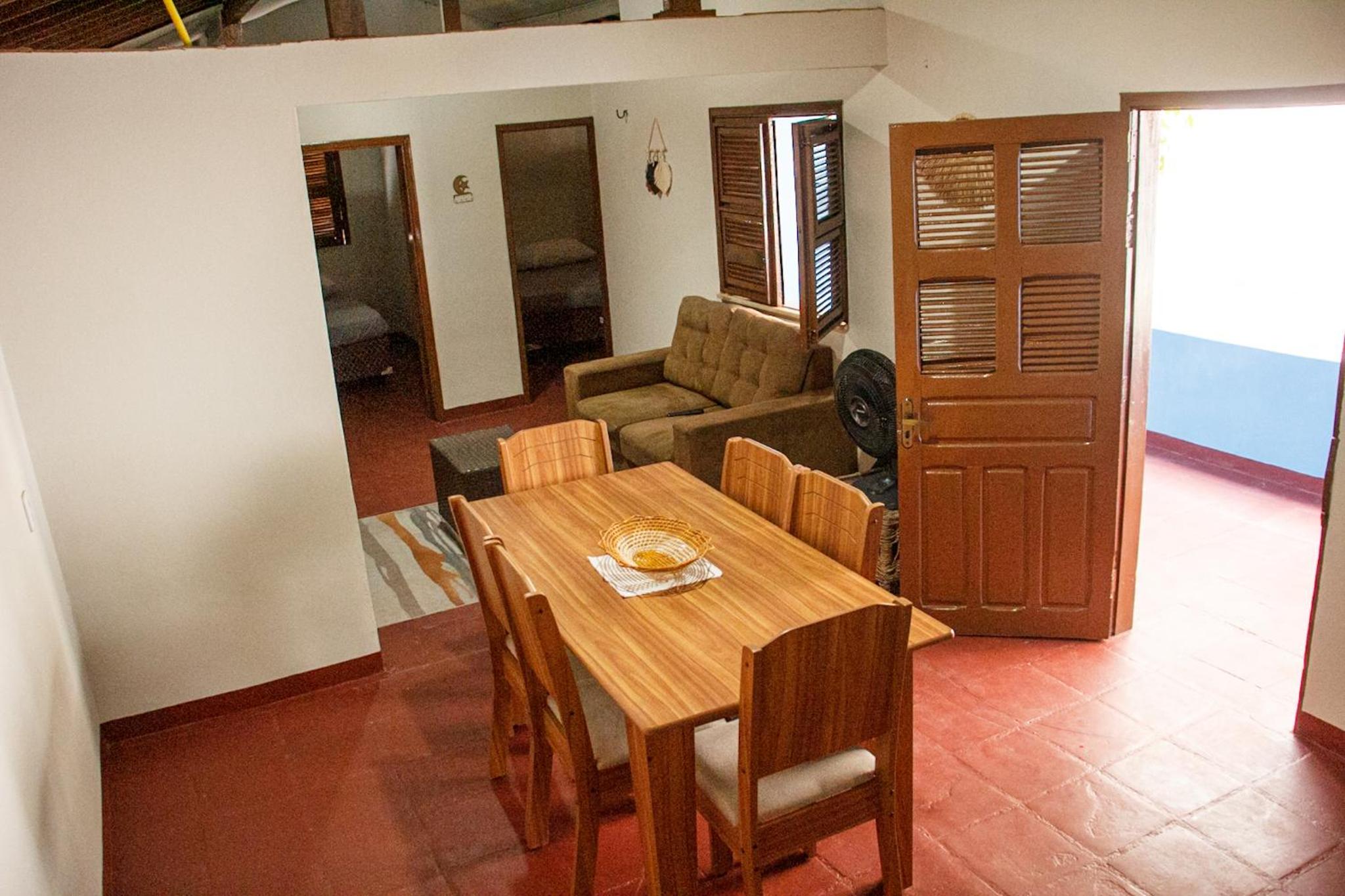 Casa Azul - Aconchego na Broadway a Poucos Metros da Praia
