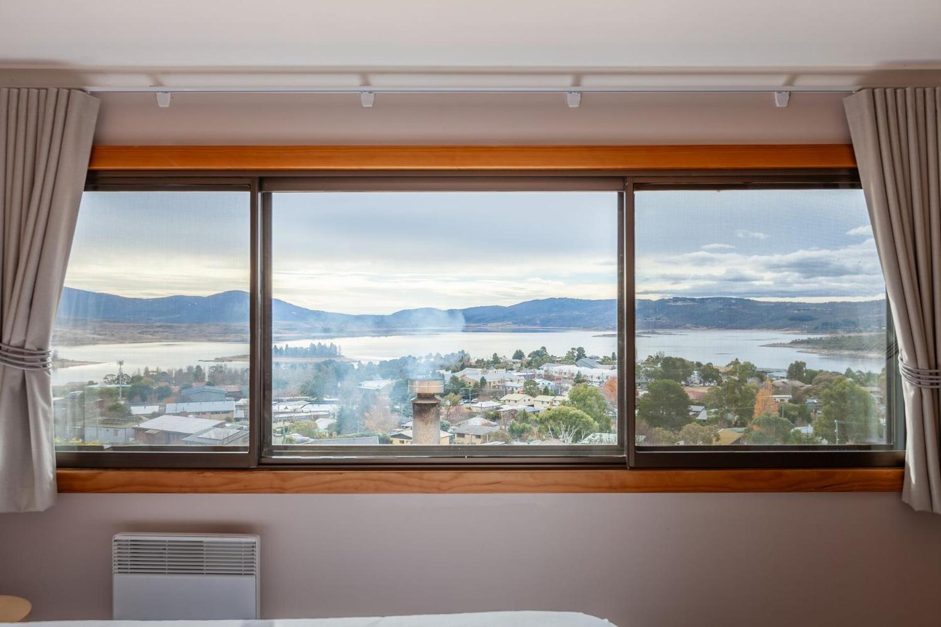 Bellview One - Jindabyne Holiday Townhouse