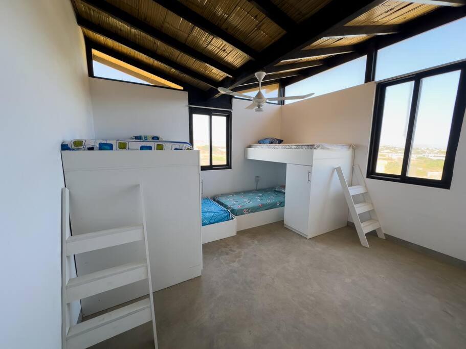 Sunset Vibes House