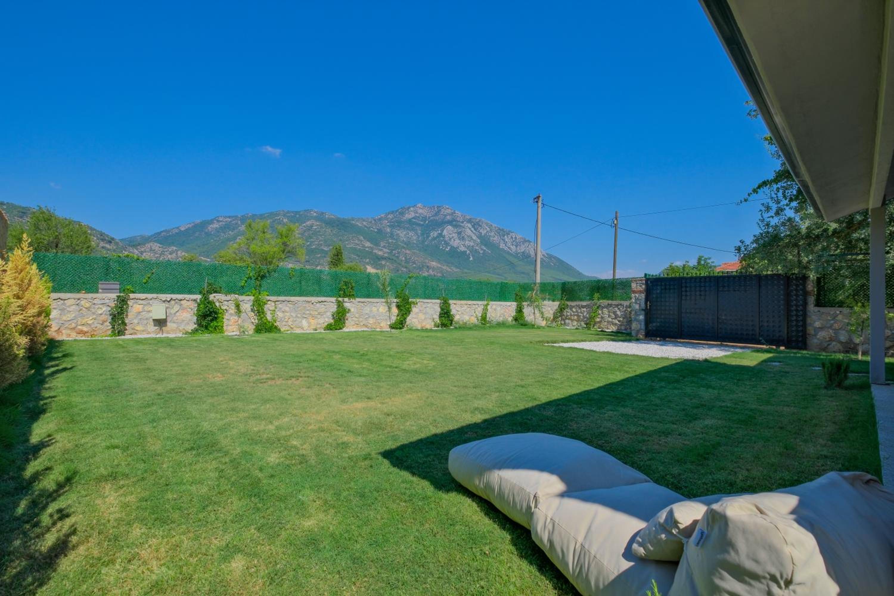 Arzu Cottage view 2