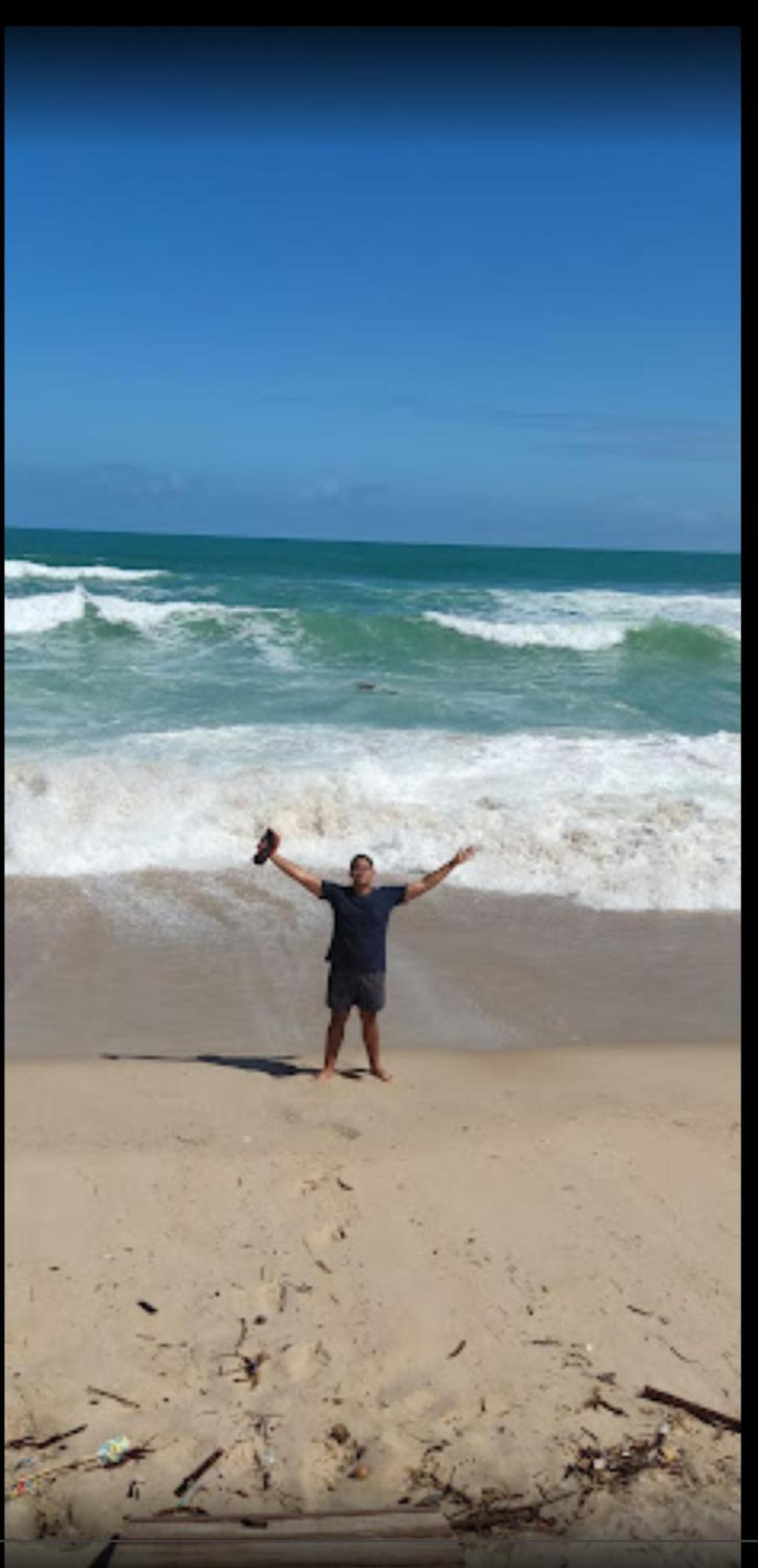 Casasveraneio casa top com 3 suítes com ar condicionado a 100 m da Praia - Barra de São Miguel, 7 minutos do gunga e 3 da praia bonita e conchas ! Área gou