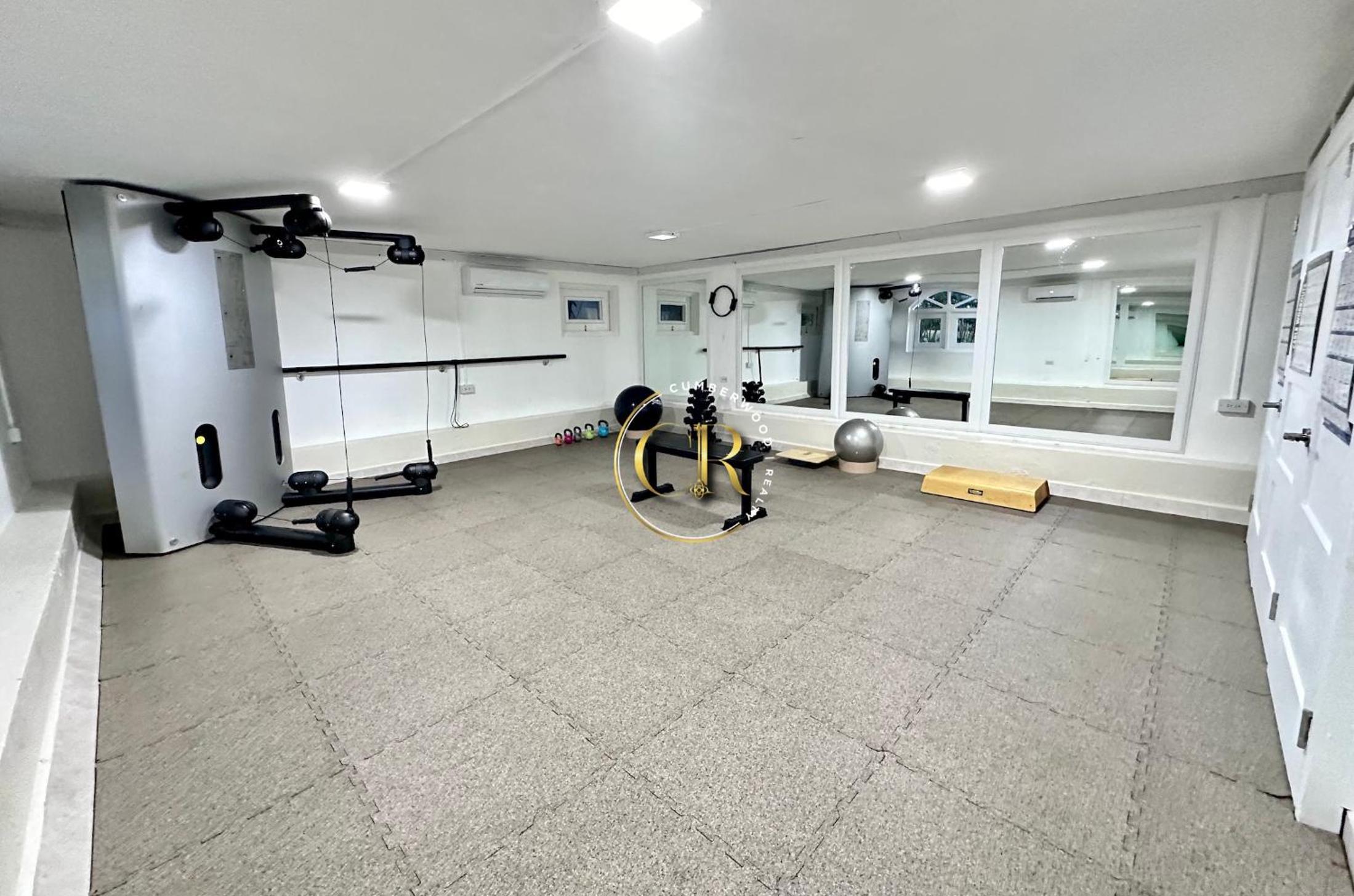 Villa 122 Sugar Hill Estate, pools, tennis, gym, 5 mins to beach