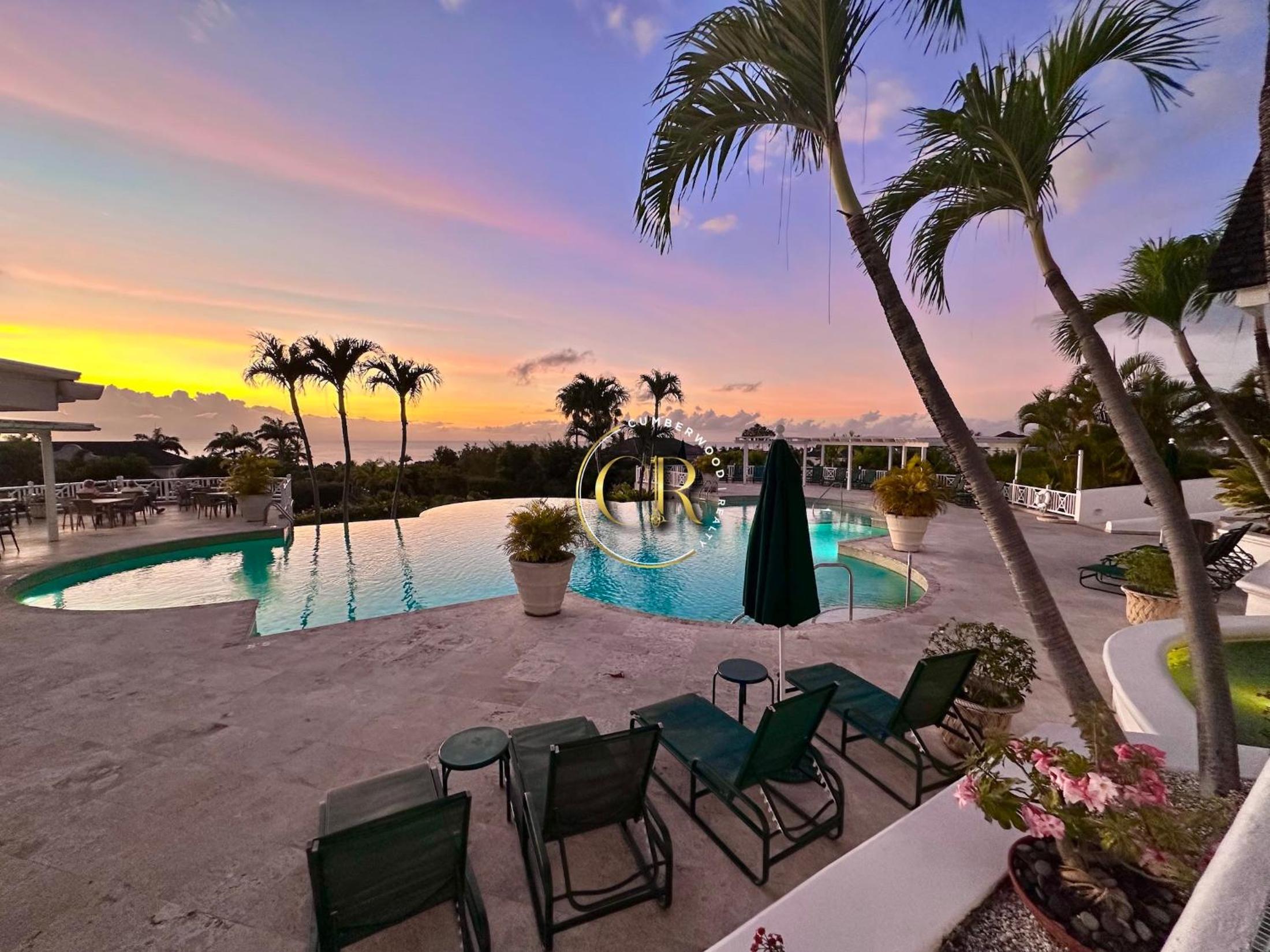 Villa 122 Sugar Hill Estate, pools, tennis, gym, 5 mins to beach