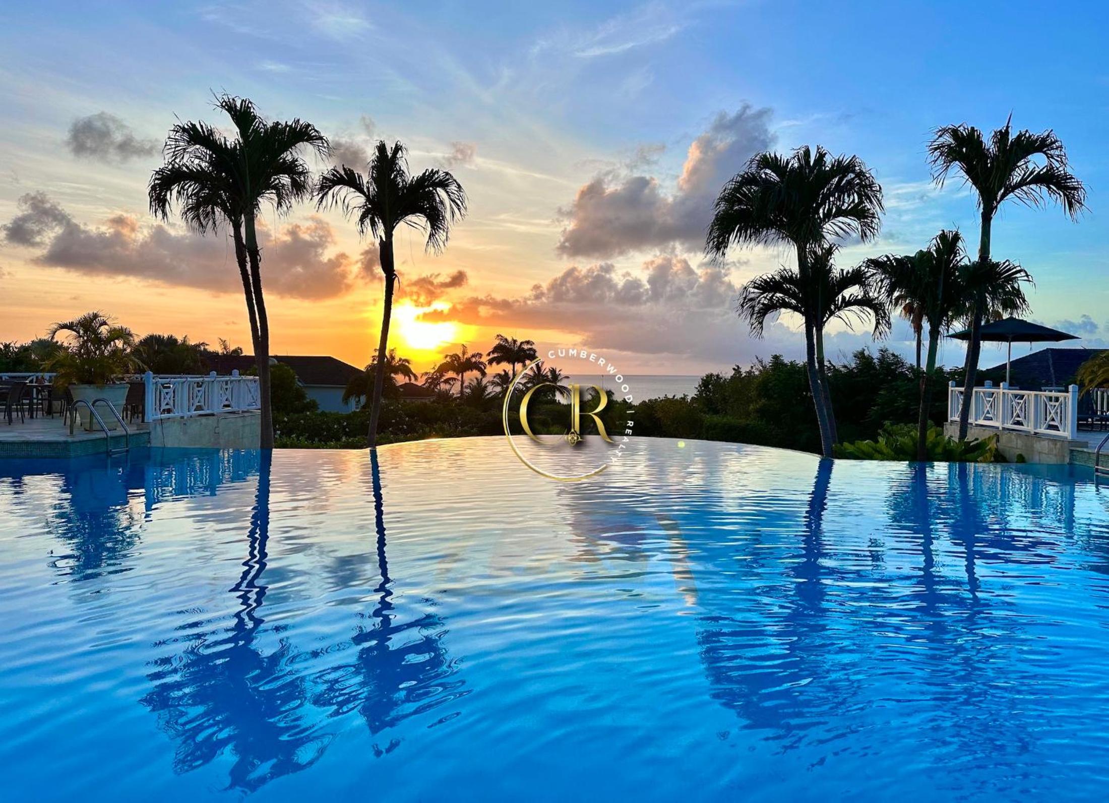 Villa 122 Sugar Hill Estate, pools, tennis, gym, 5 mins to beach