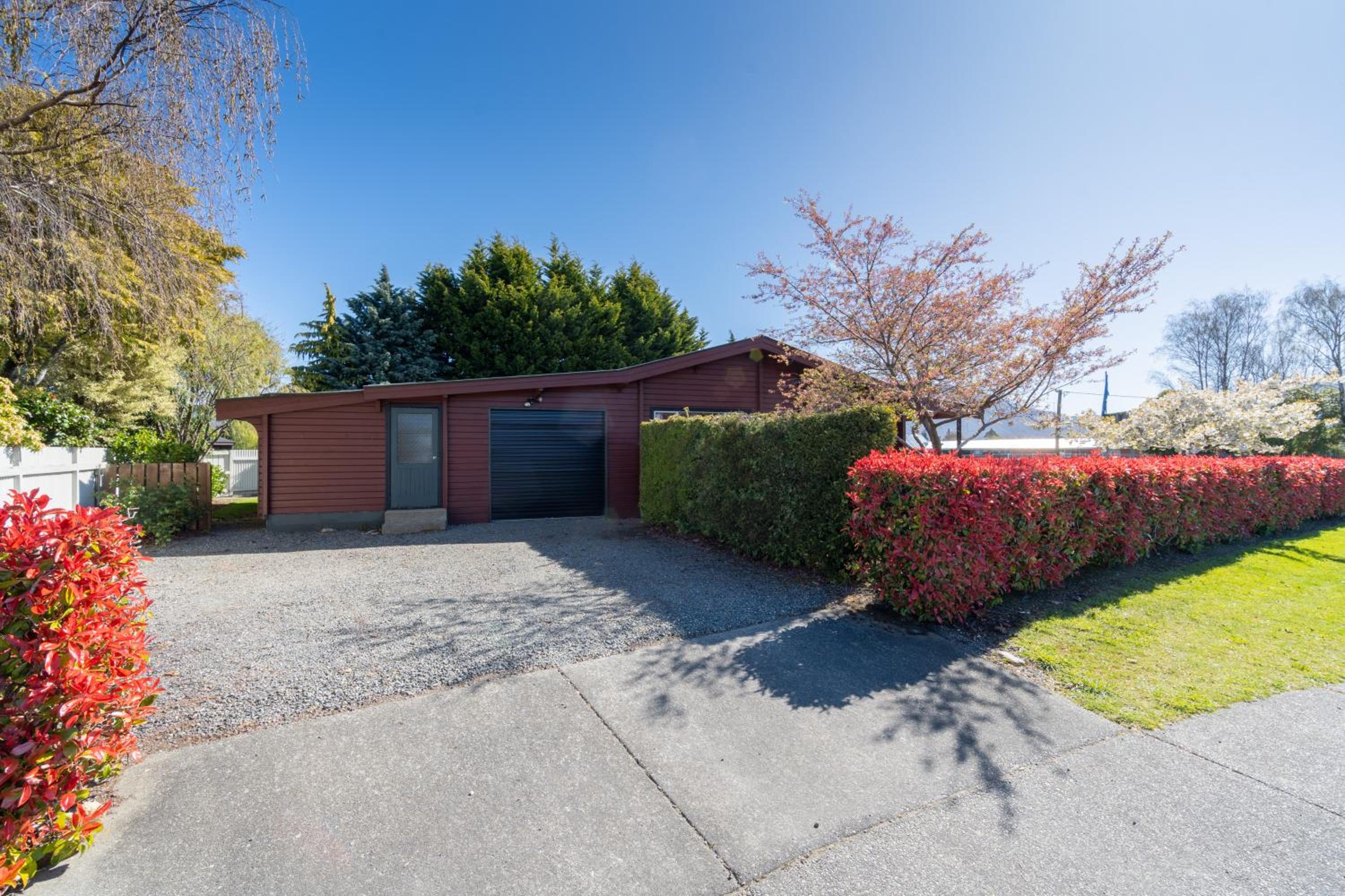 Te Anau Top 10 Holiday Park and Motels