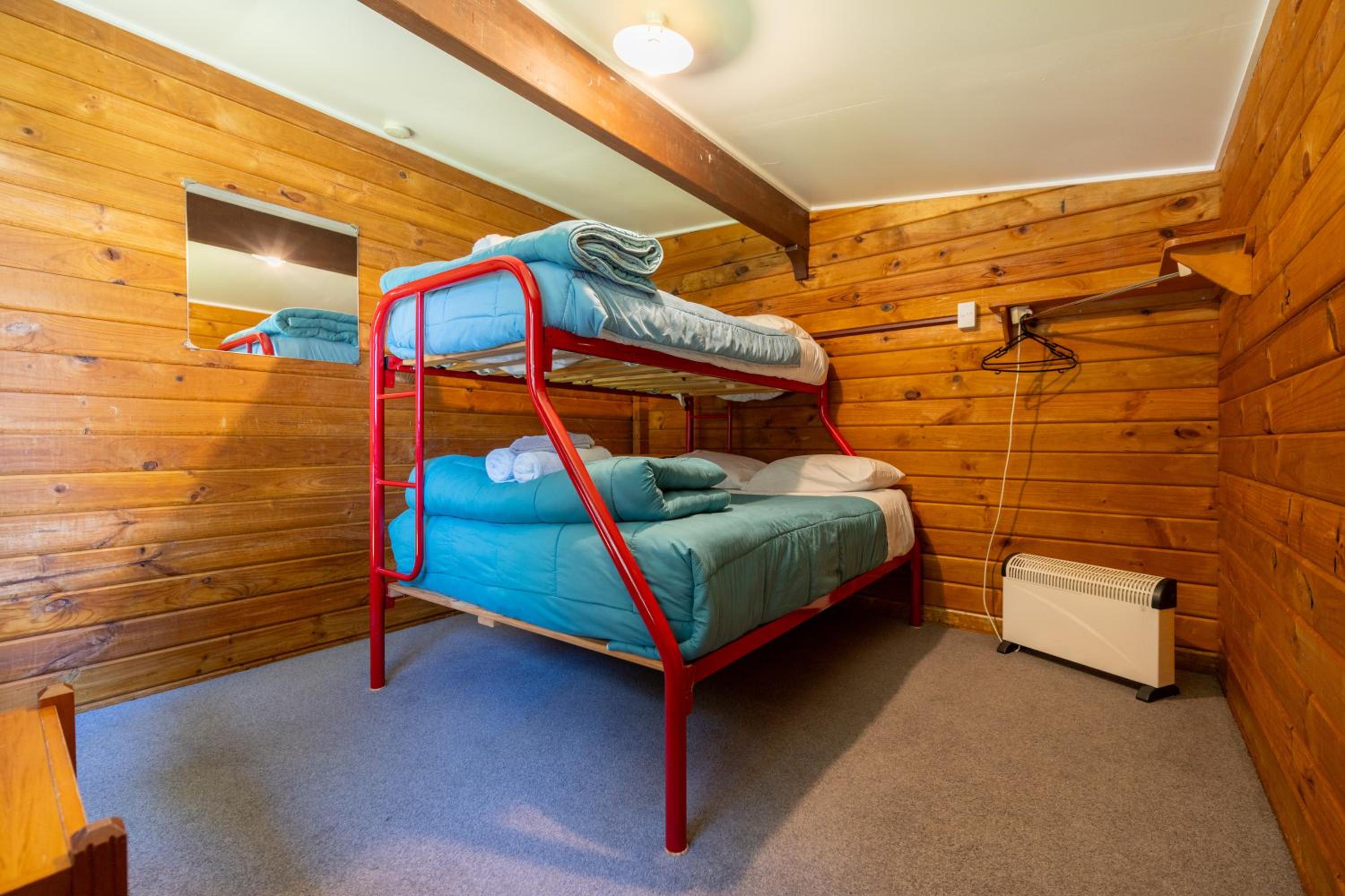 Te Anau Top 10 Holiday Park and Motels
